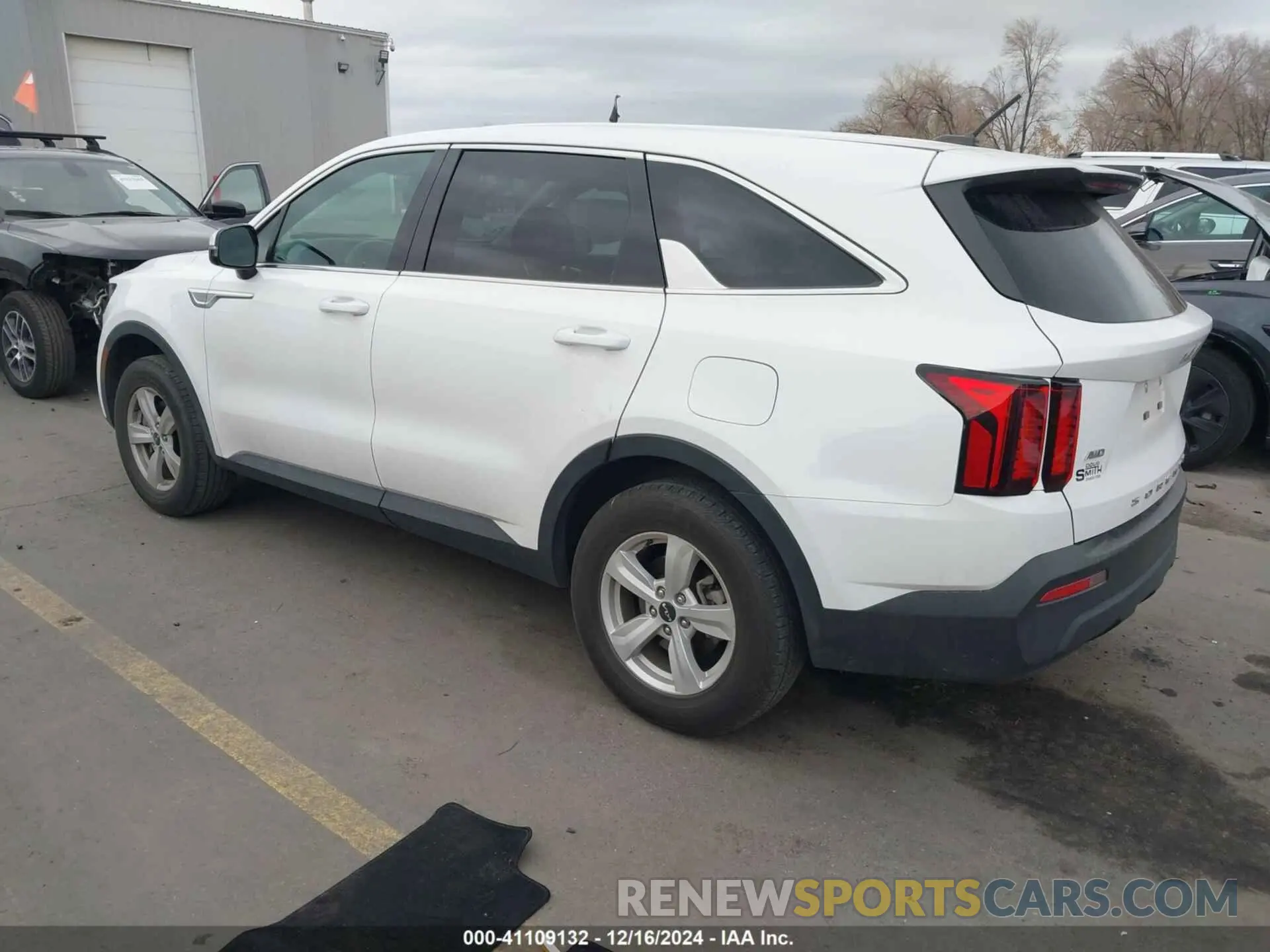 3 fotografías del automóvil dañado 5XYRGDLC8NG072405 KIA SORENTO 2022