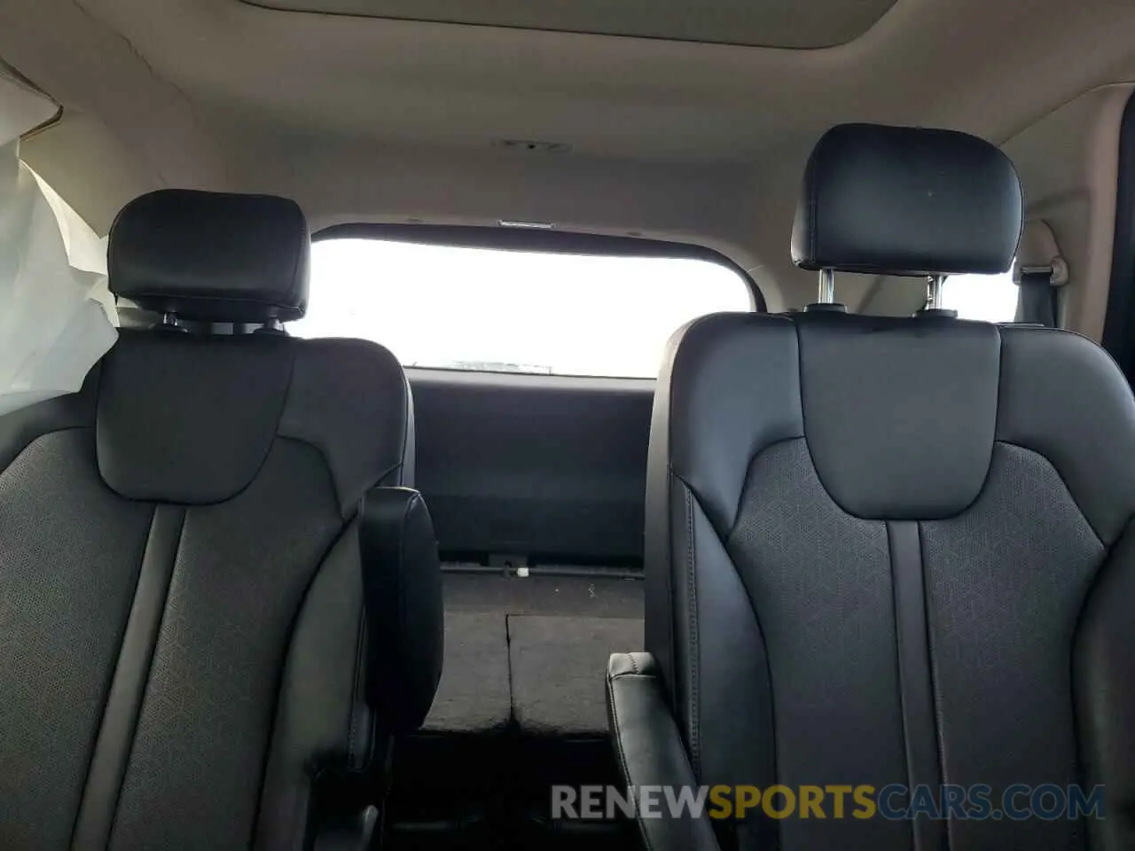 10 fotografías del automóvil dañado 5XYRHDLF1NG077100 KIA SORENTO 2022