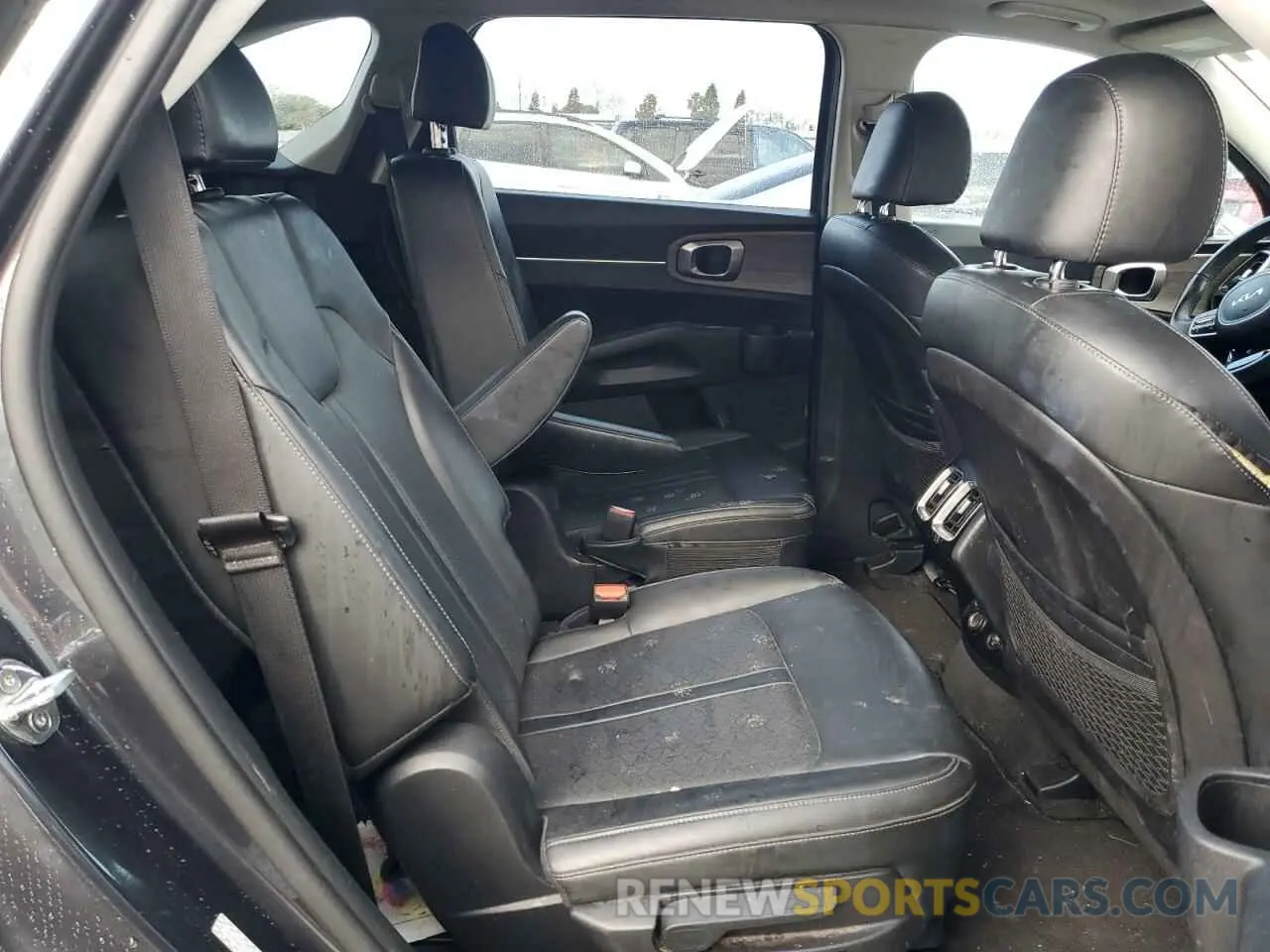 11 fotografías del automóvil dañado 5XYRHDLF1NG077100 KIA SORENTO 2022