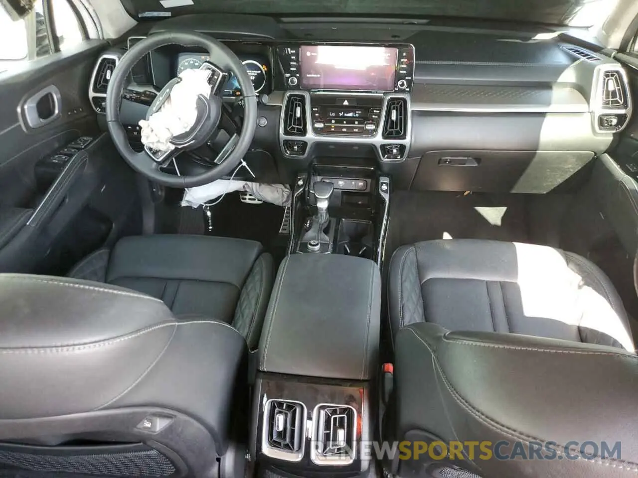 8 fotografías del automóvil dañado 5XYRK4LF0NG102098 KIA SORENTO 2022
