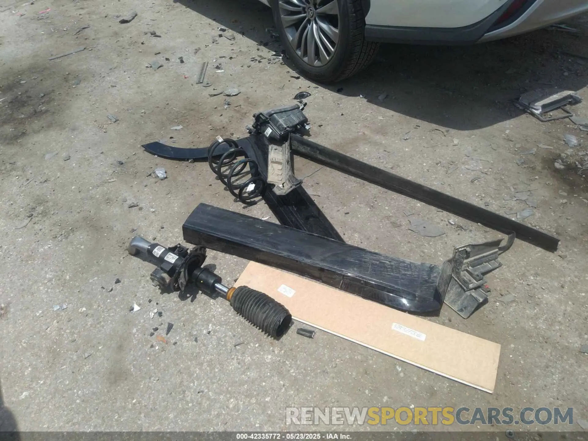 11 fotografías del automóvil dañado 5XYRK4LF3NG085989 KIA SORENTO 2022