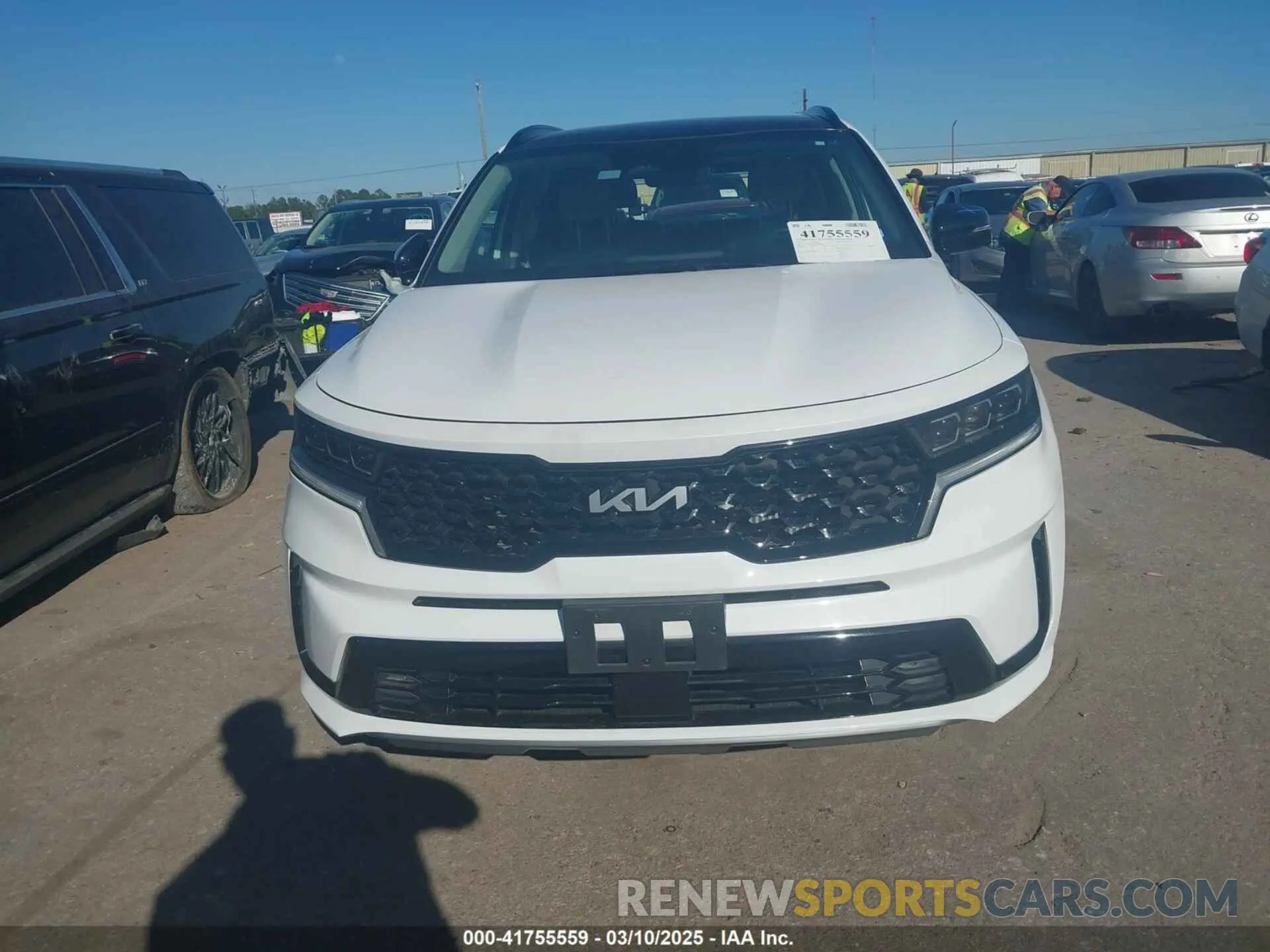 12 fotografías del automóvil dañado 5XYRK4LF3NG142644 KIA SORENTO 2022