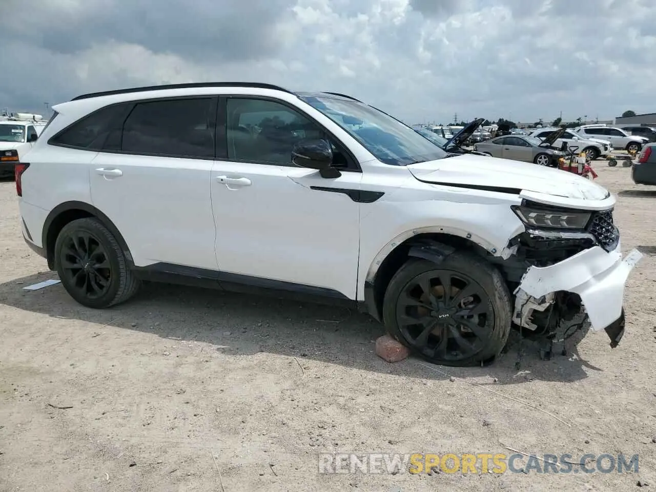 4 fotografías del automóvil dañado 5XYRK4LF6NG151483 KIA SORENTO 2022
