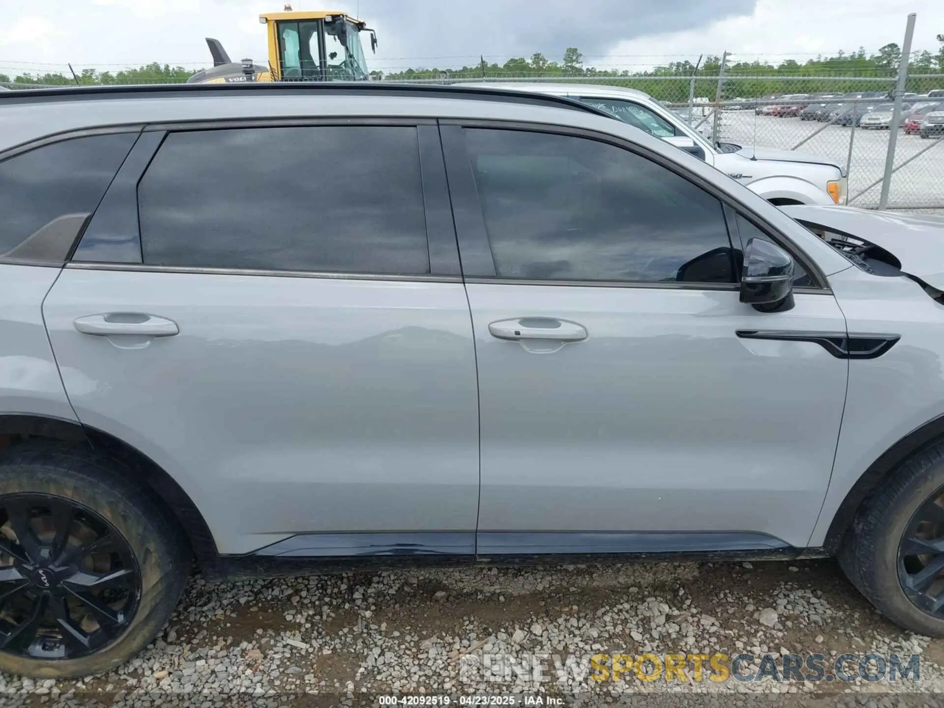 13 fotografías del automóvil dañado 5XYRK4LF7NG127080 KIA SORENTO 2022