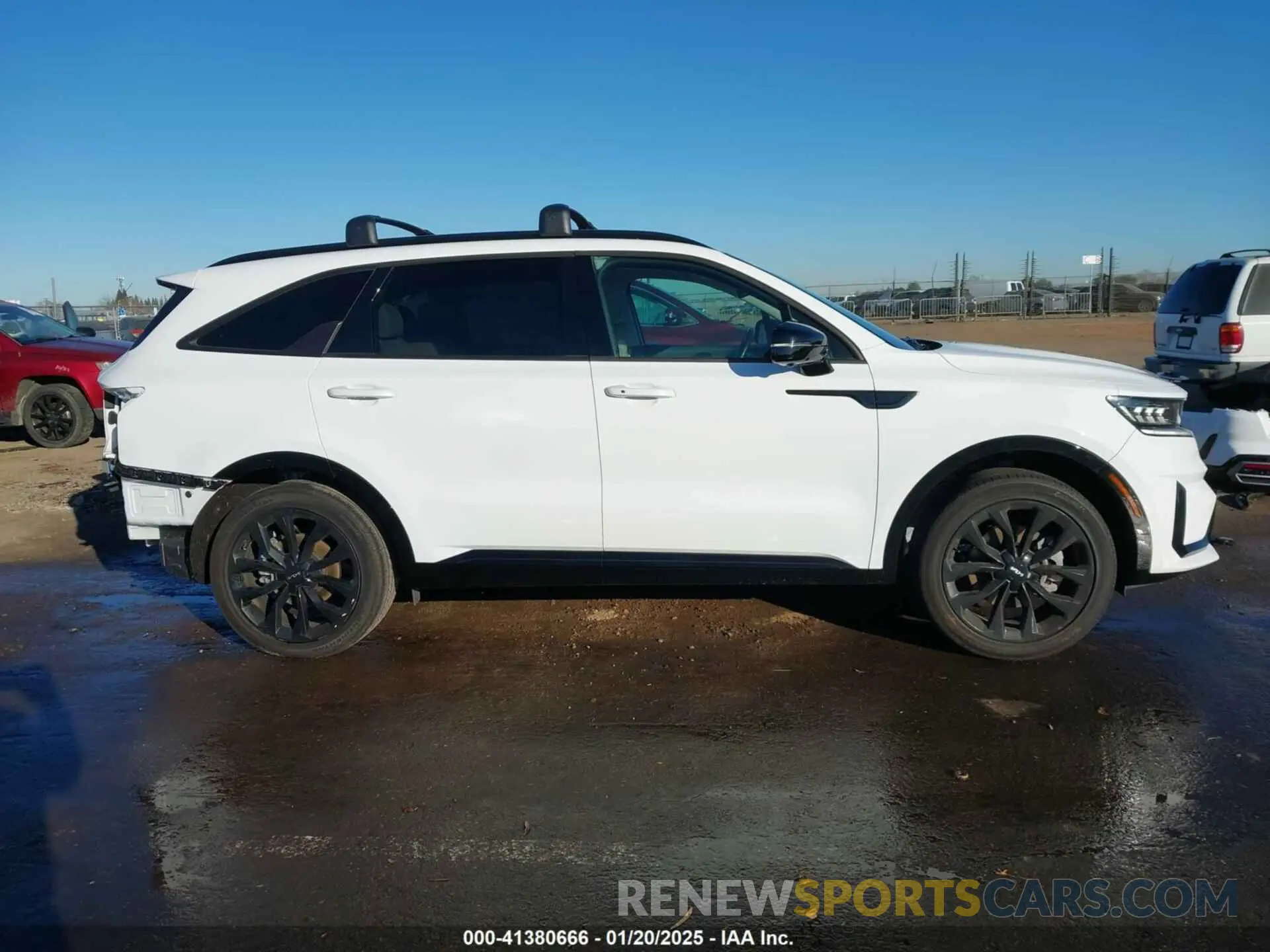 14 fotografías del automóvil dañado 5XYRK4LF9NG116047 KIA SORENTO 2022