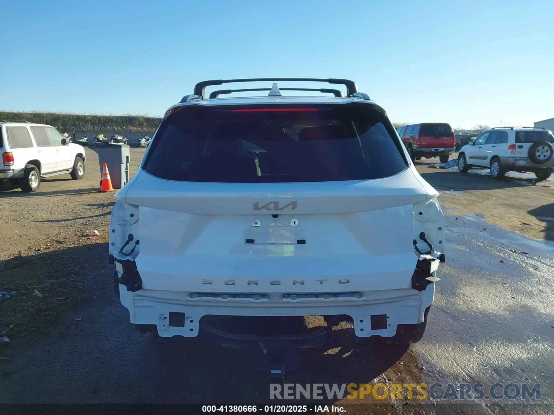 17 fotografías del automóvil dañado 5XYRK4LF9NG116047 KIA SORENTO 2022