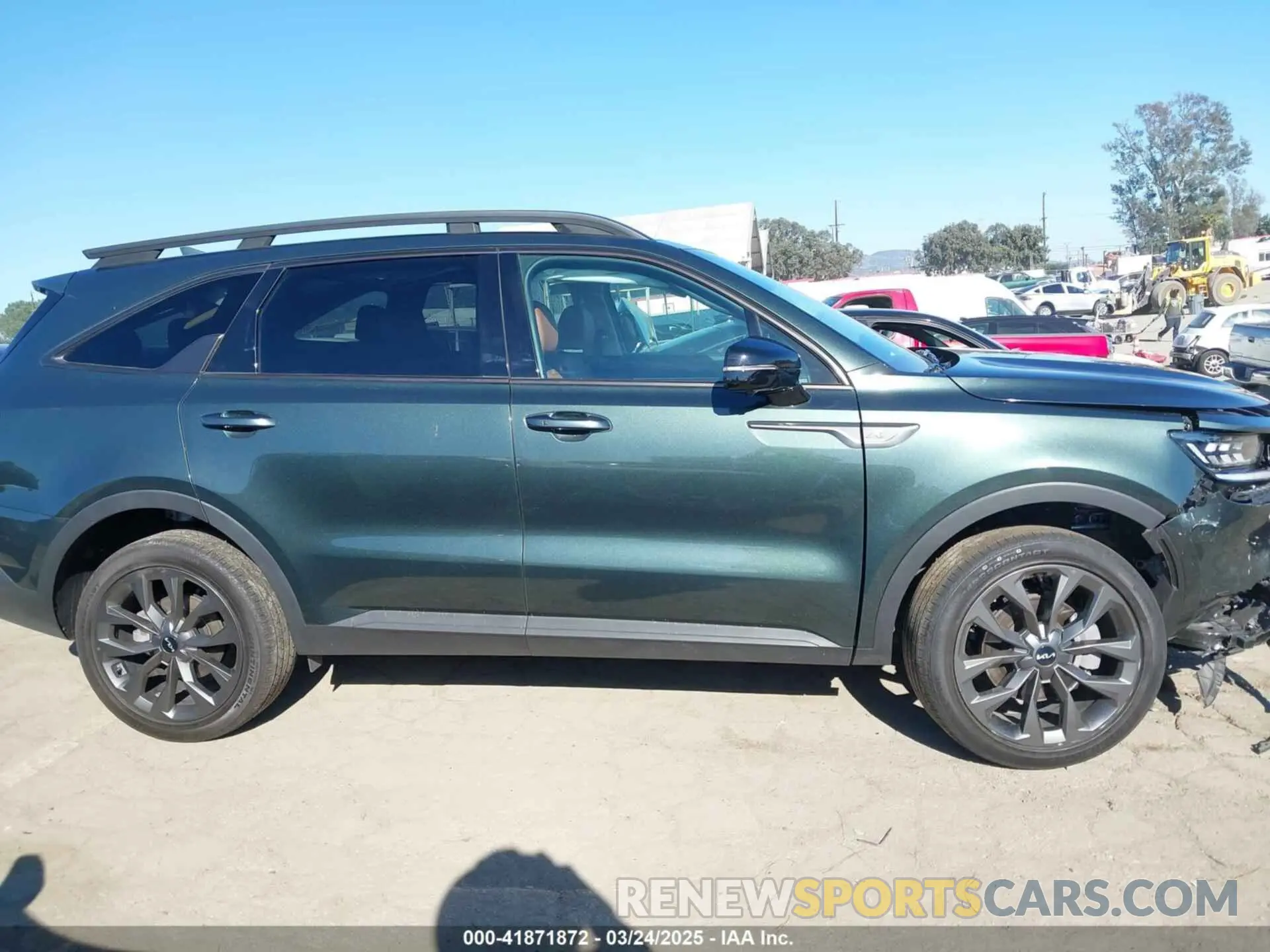 13 fotografías del automóvil dañado 5XYRKDLF1NG141704 KIA SORENTO 2022