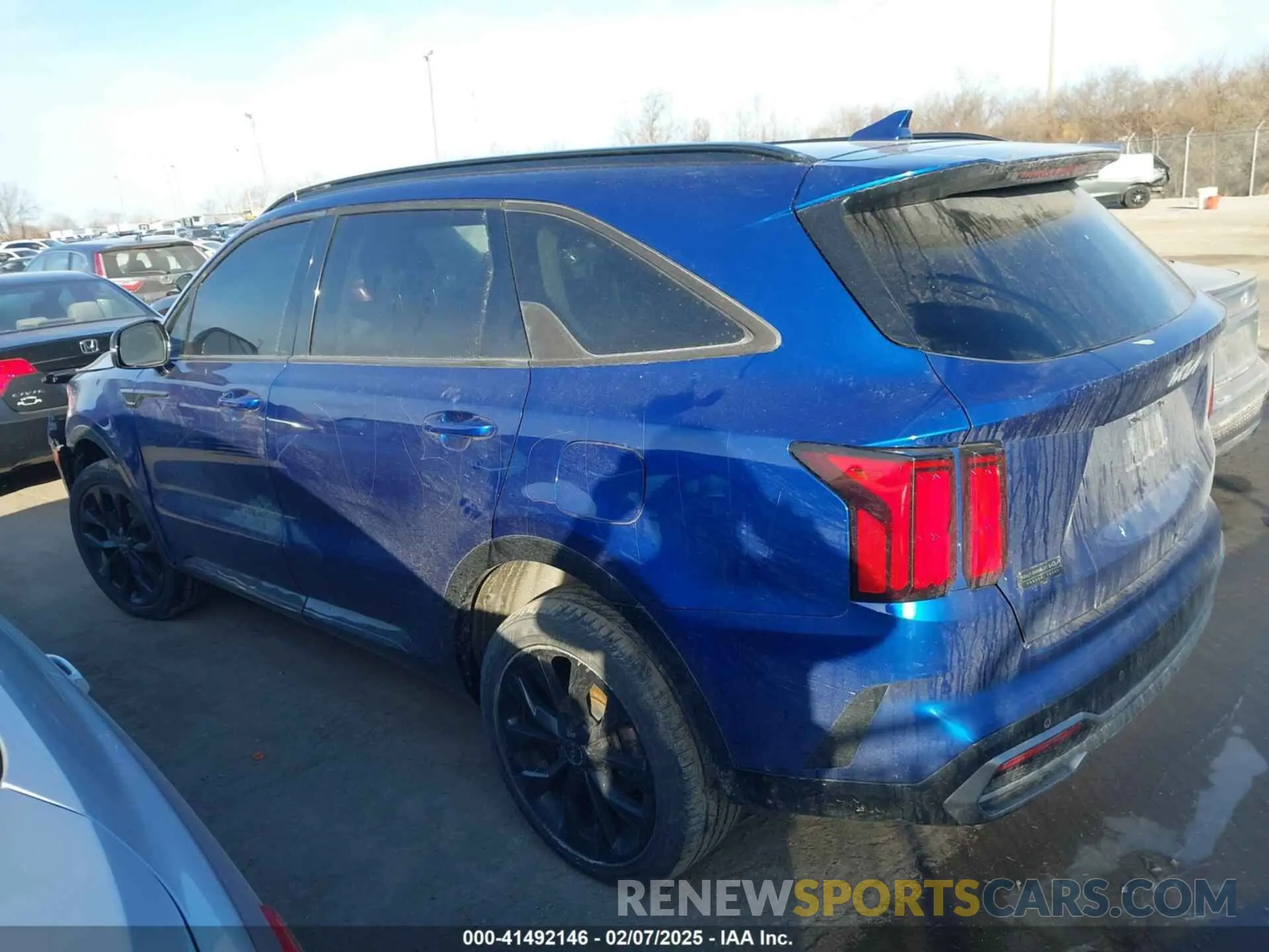14 fotografías del automóvil dañado 5XYRKDLF4NG114223 KIA SORENTO 2022