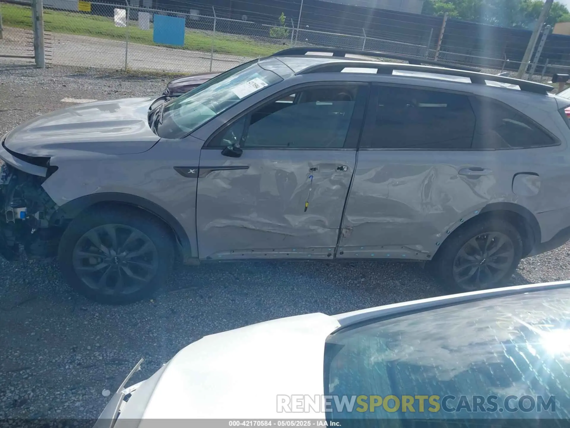 14 fotografías del automóvil dañado 5XYRKDLF6NG093083 KIA SORENTO 2022