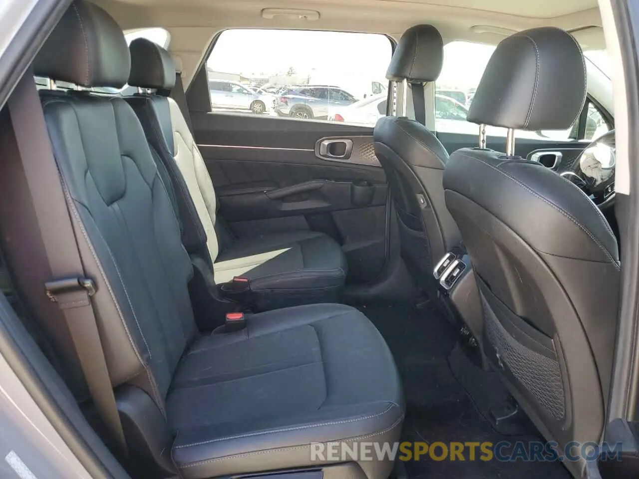 11 fotografías del automóvil dañado 5XYRKDLF6NG115910 KIA SORENTO 2022