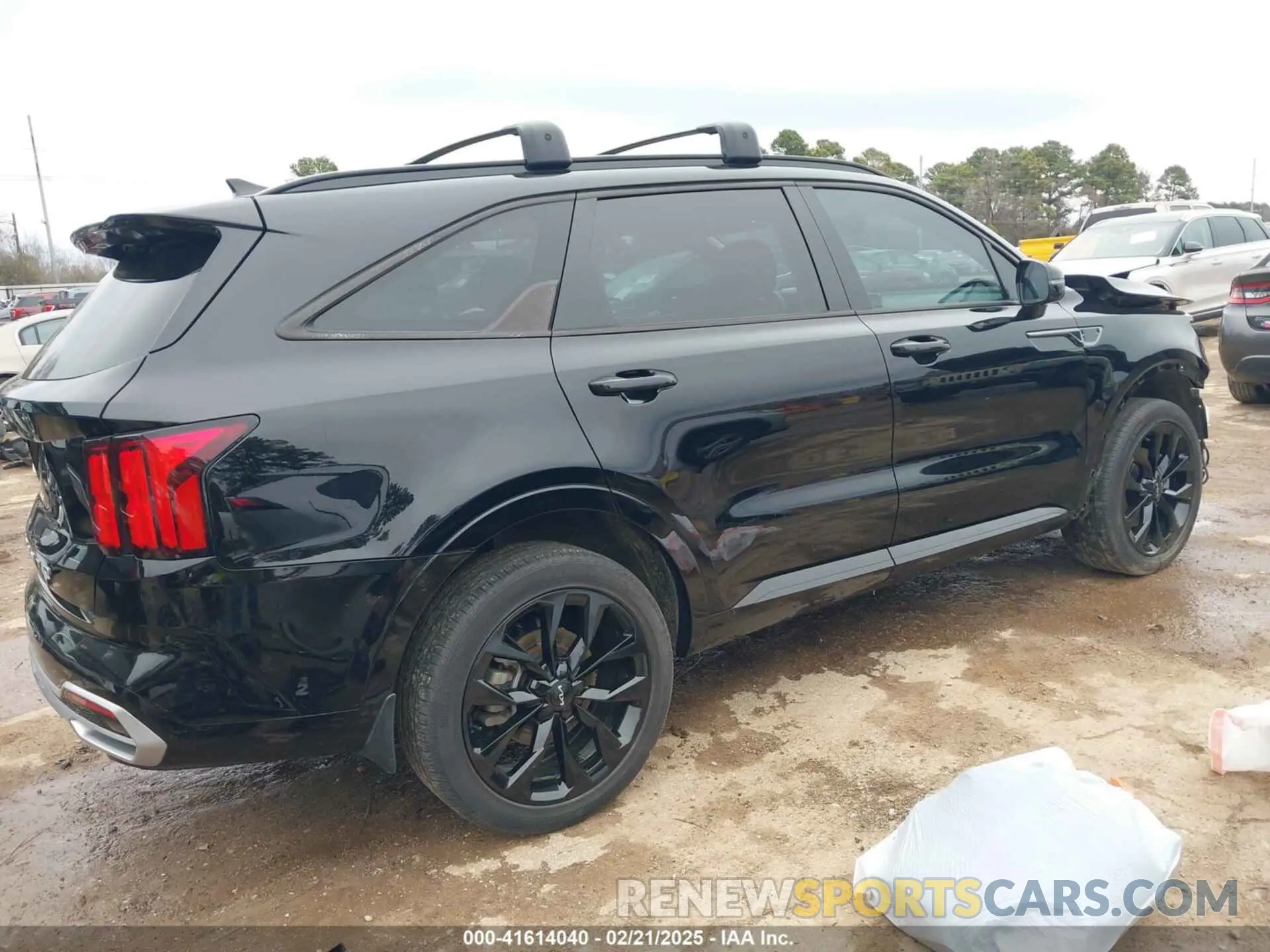 4 fotografías del automóvil dañado 5XYRKDLF8NG161562 KIA SORENTO 2022