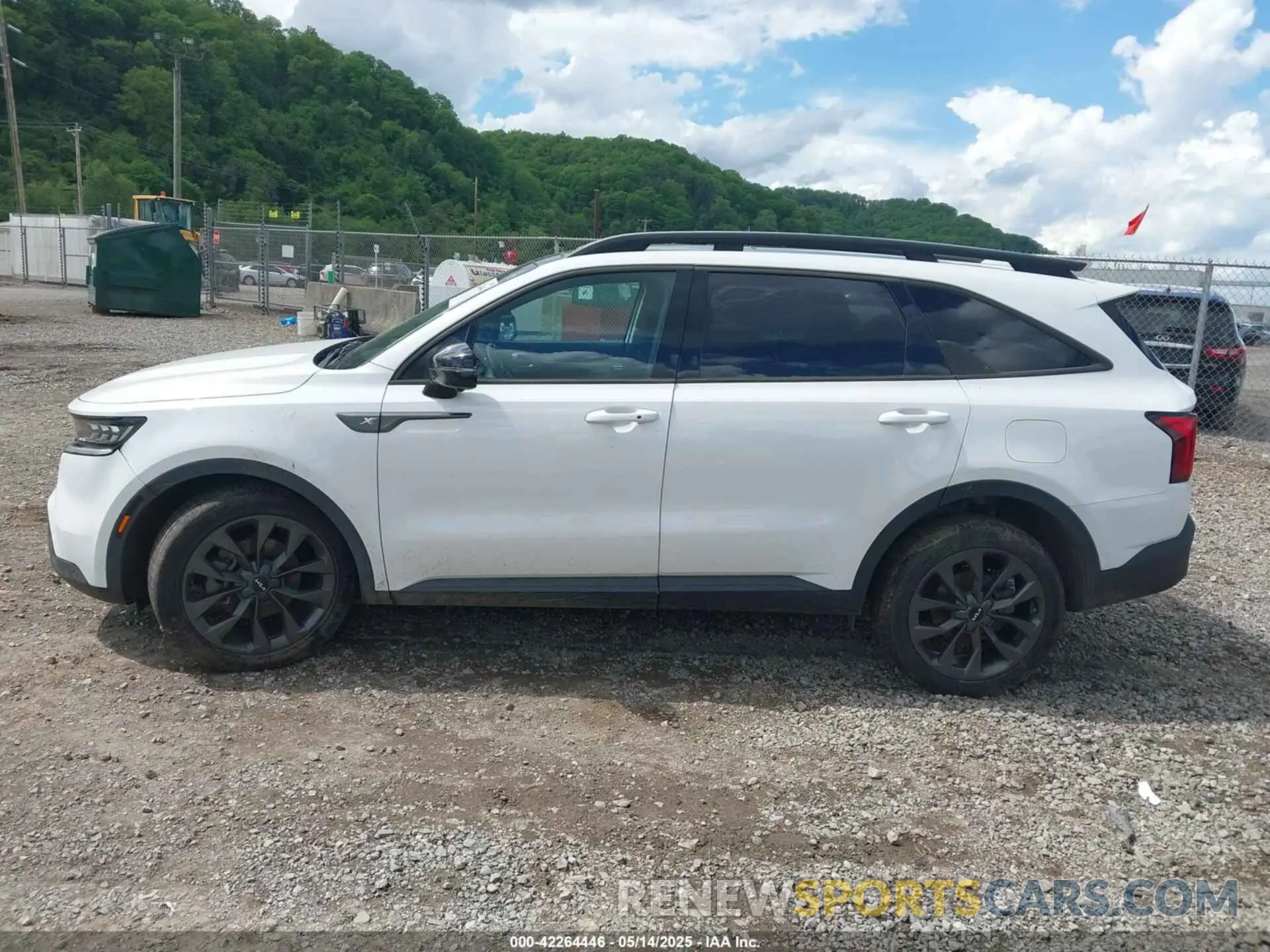 14 fotografías del automóvil dañado 5XYRKDLF9NG133642 KIA SORENTO 2022