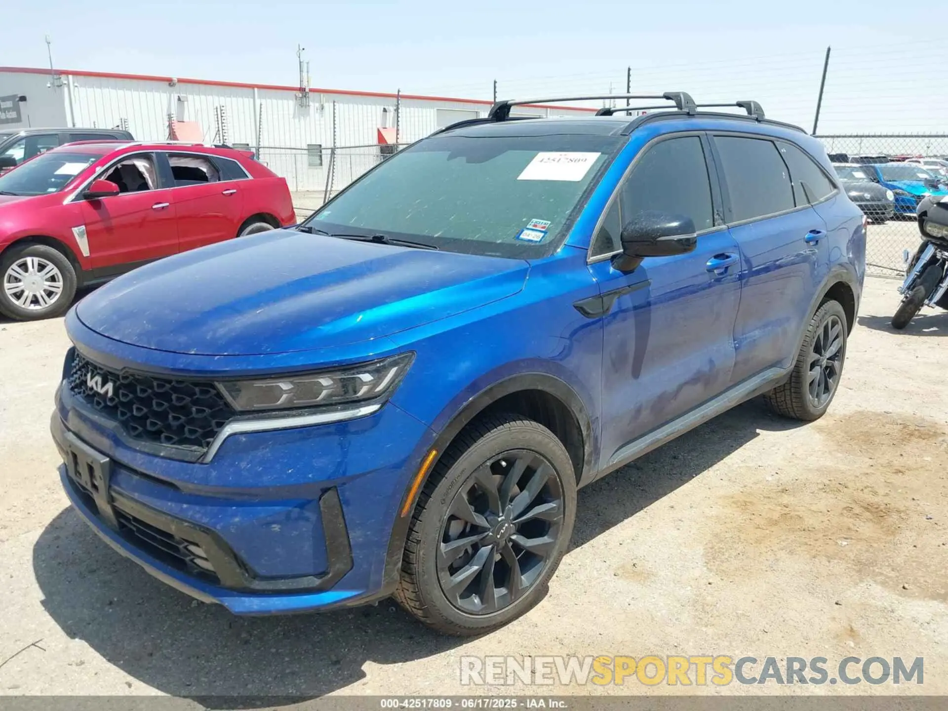 2 fotografías del automóvil dañado 5XYRKDLFXNG117207 KIA SORENTO 2022