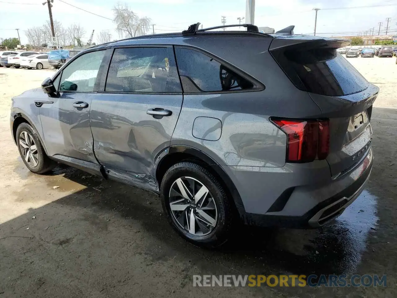 2 fotografías del automóvil dañado 5XYRL4LC2NG126910 KIA SORENTO 2022