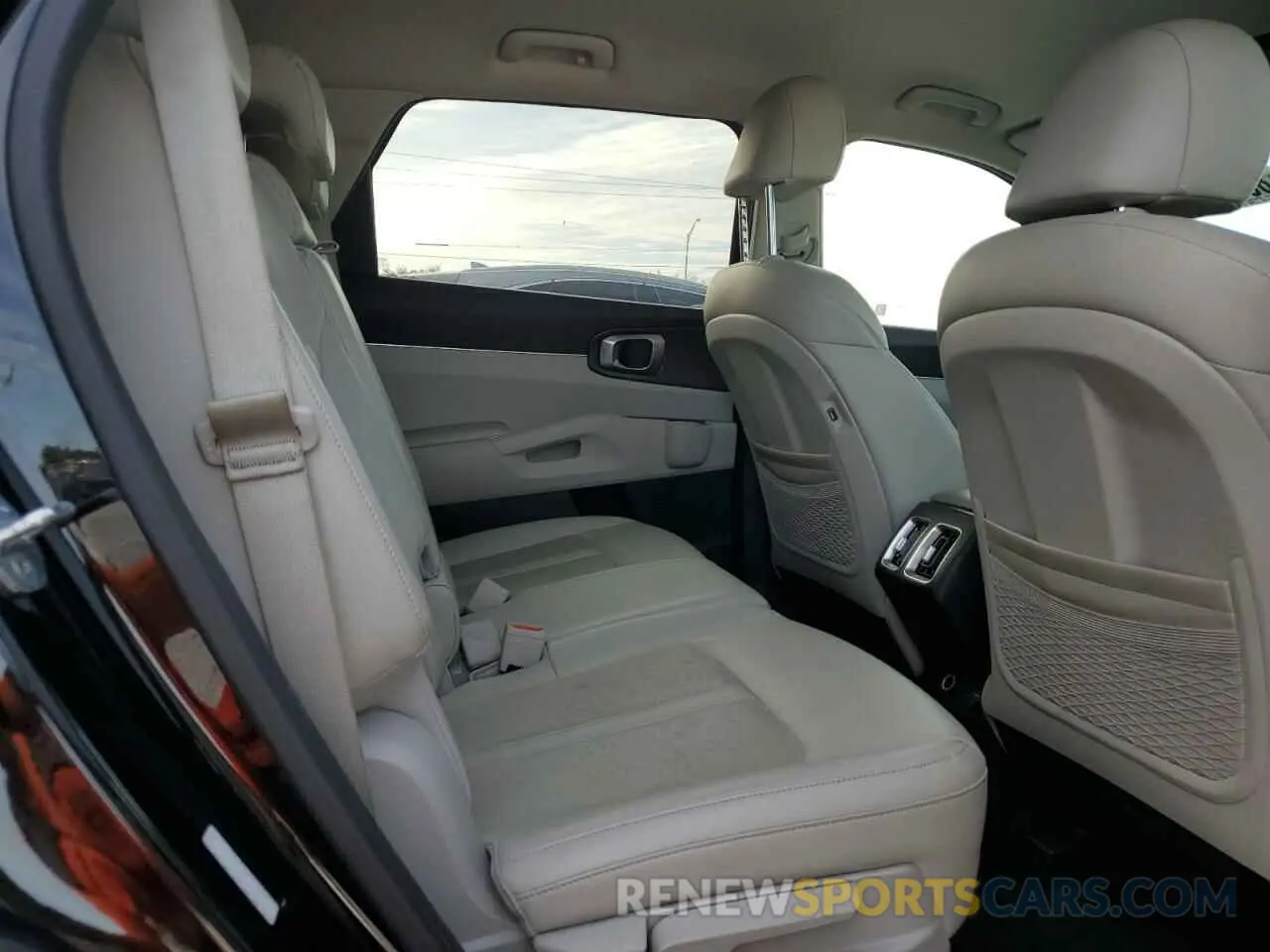 11 fotografías del automóvil dañado 5XYRL4LC4NG124821 KIA SORENTO 2022