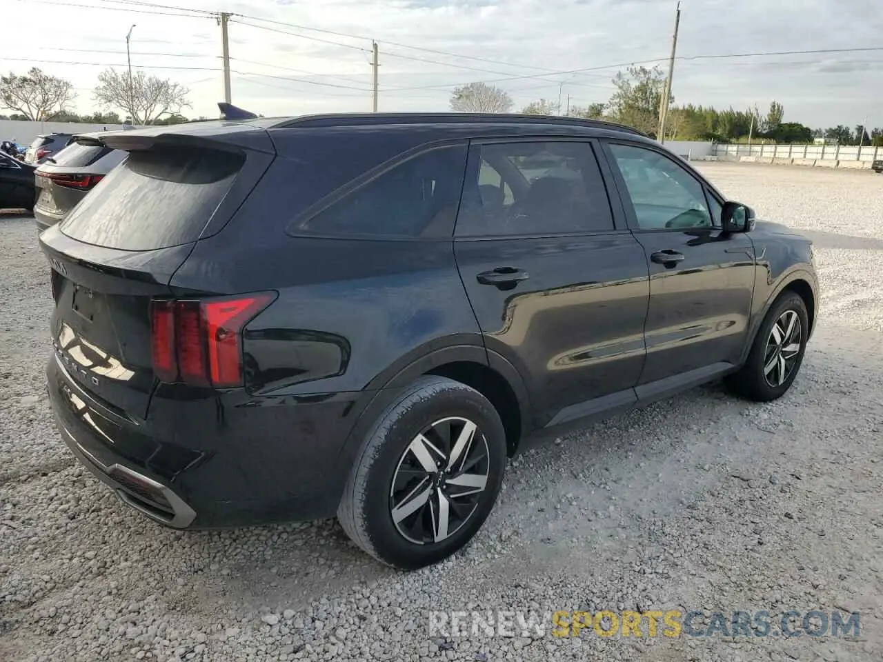 3 fotografías del automóvil dañado 5XYRL4LC4NG124821 KIA SORENTO 2022