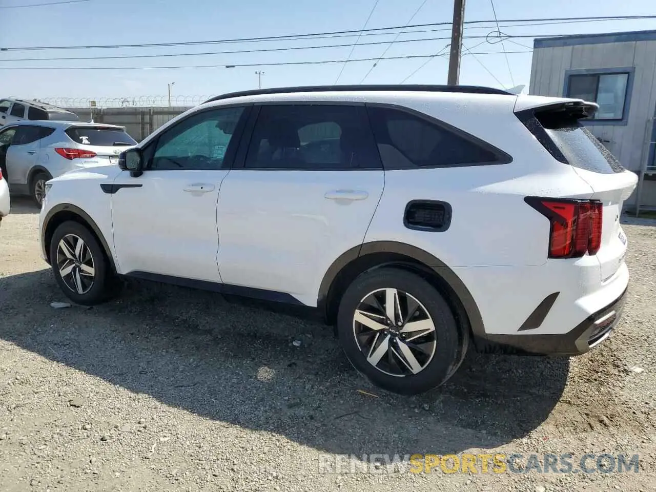 2 fotografías del automóvil dañado 5XYRL4LC7NG123808 KIA SORENTO 2022