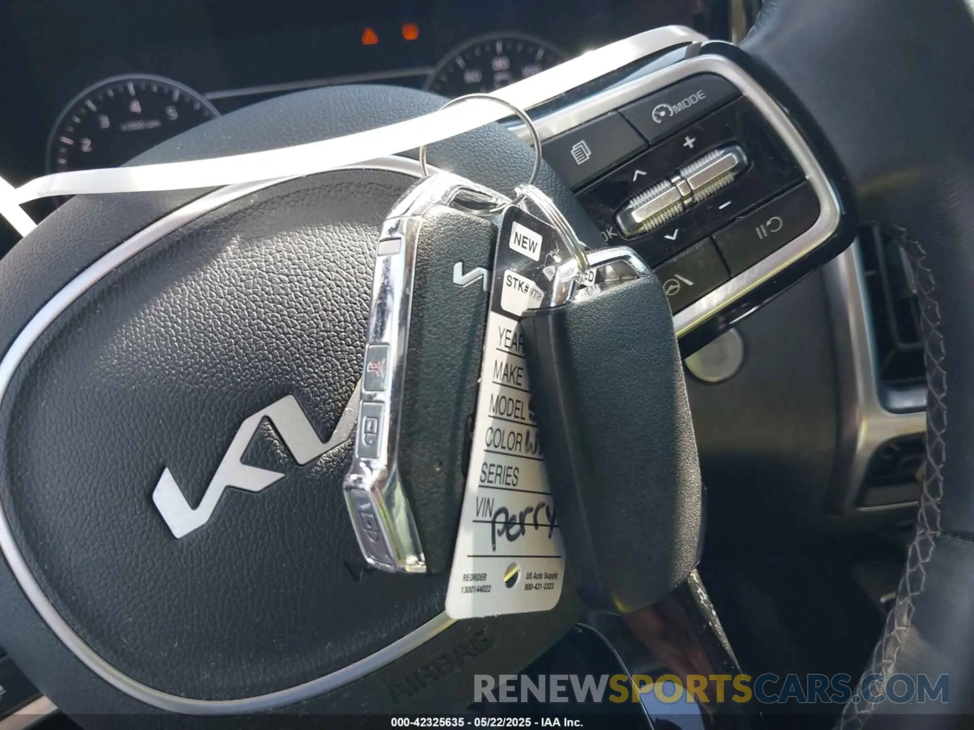 11 fotografías del automóvil dañado 5XYRLDLC7NG145162 KIA SORENTO 2022