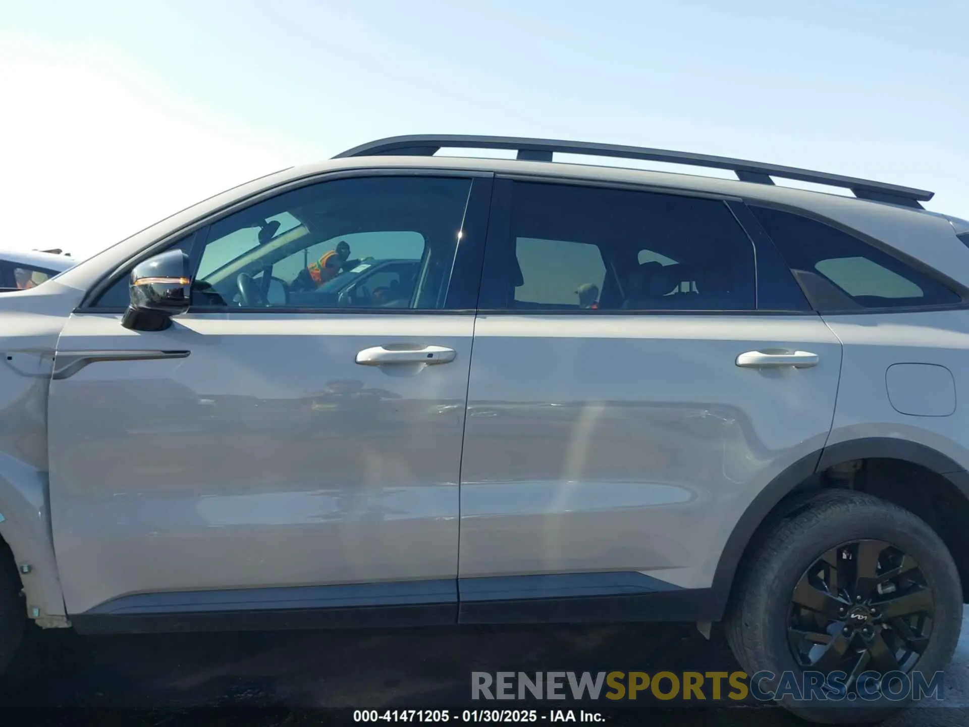 14 fotografías del automóvil dañado 5XYRLDLC8NG097140 KIA SORENTO 2022