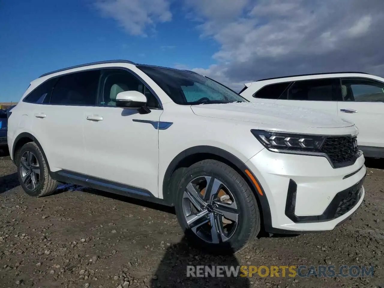 4 fotografías del automóvil dañado KNDRJDLH2N5072387 KIA SORENTO 2022