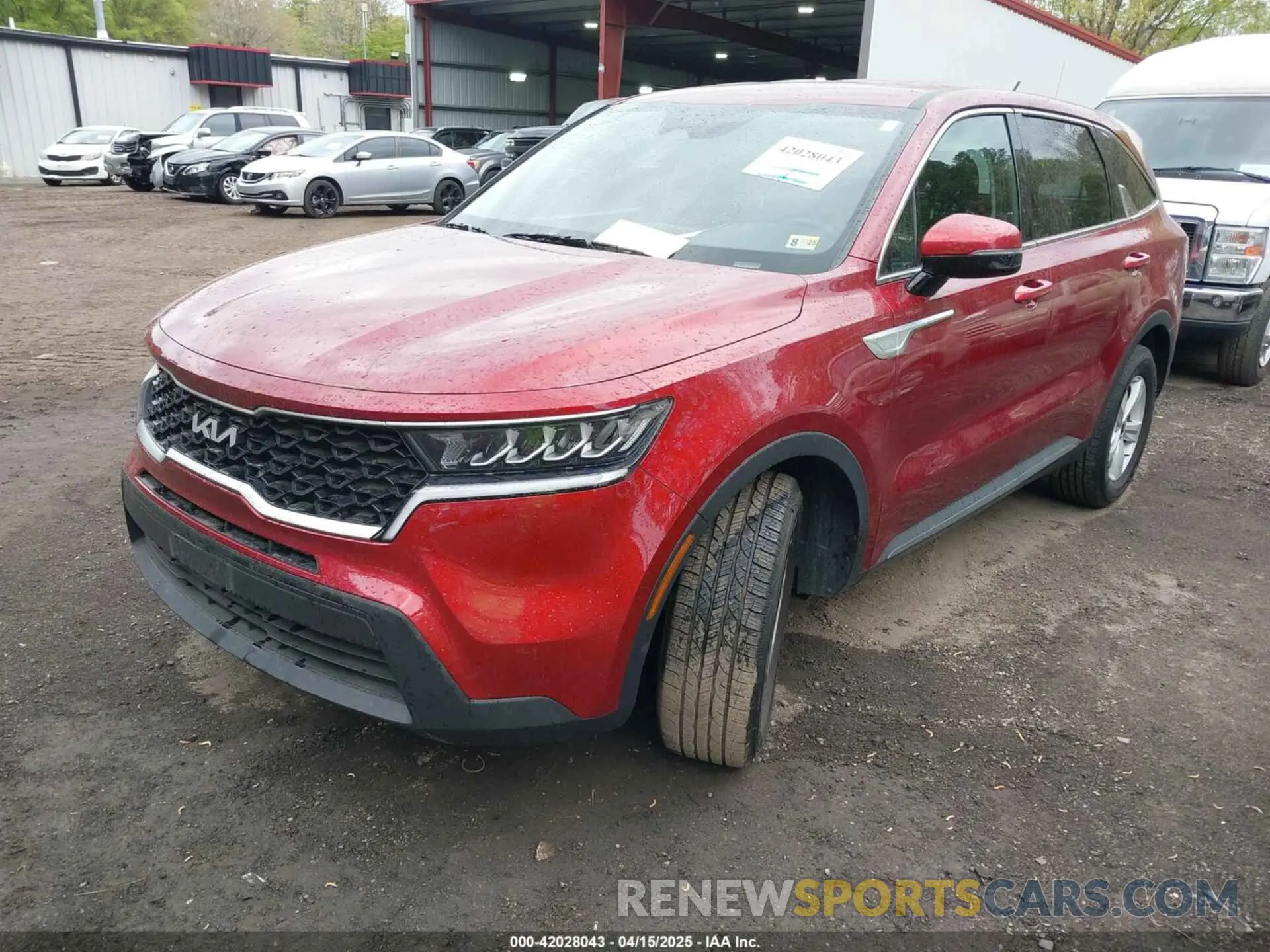 2 fotografías del automóvil dañado 5XYRG4LC3PG208328 KIA SORENTO 2023