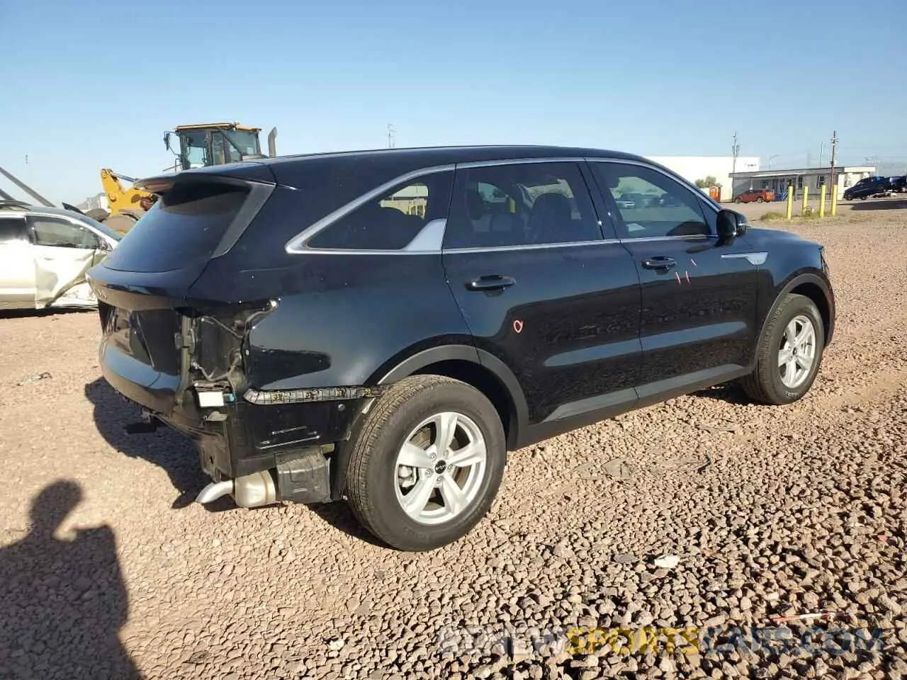 3 fotografías del automóvil dañado 5XYRG4LC4PG248448 KIA SORENTO 2023