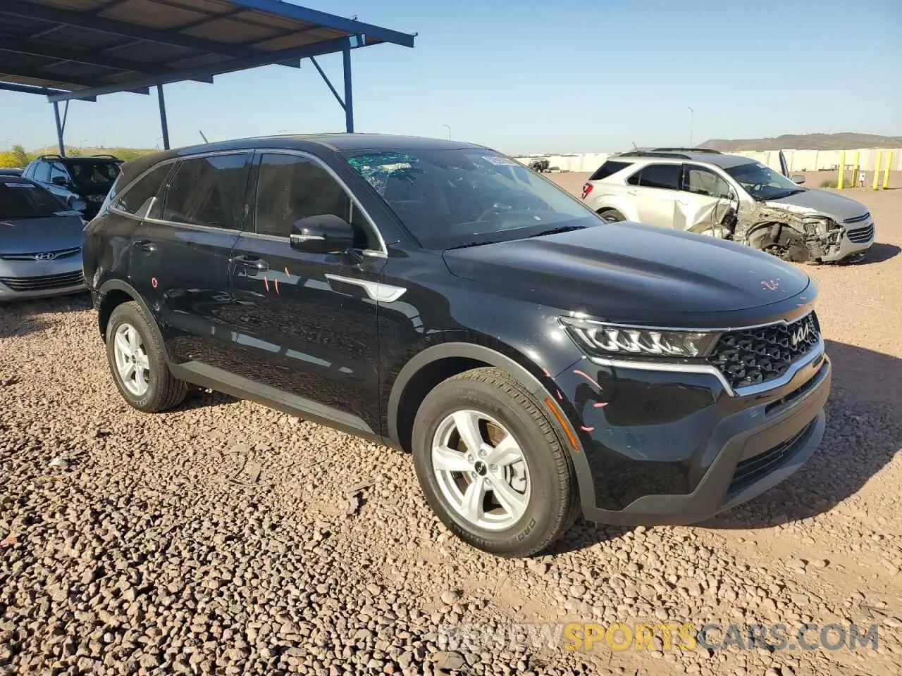 4 fotografías del automóvil dañado 5XYRG4LC4PG248448 KIA SORENTO 2023