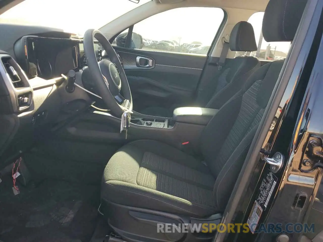7 fotografías del automóvil dañado 5XYRG4LC4PG248448 KIA SORENTO 2023