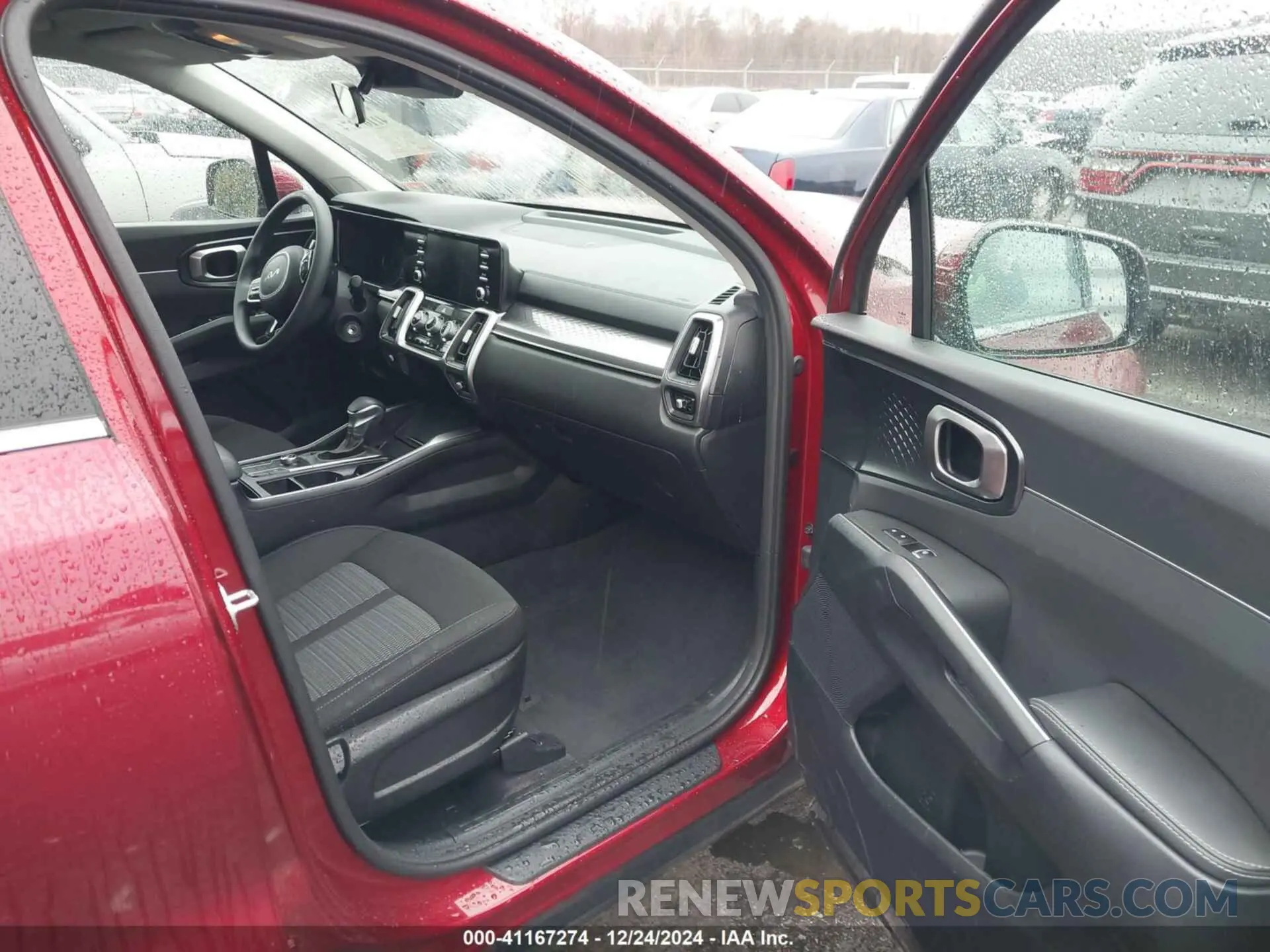 5 fotografías del automóvil dañado 5XYRG4LC5PG241489 KIA SORENTO 2023