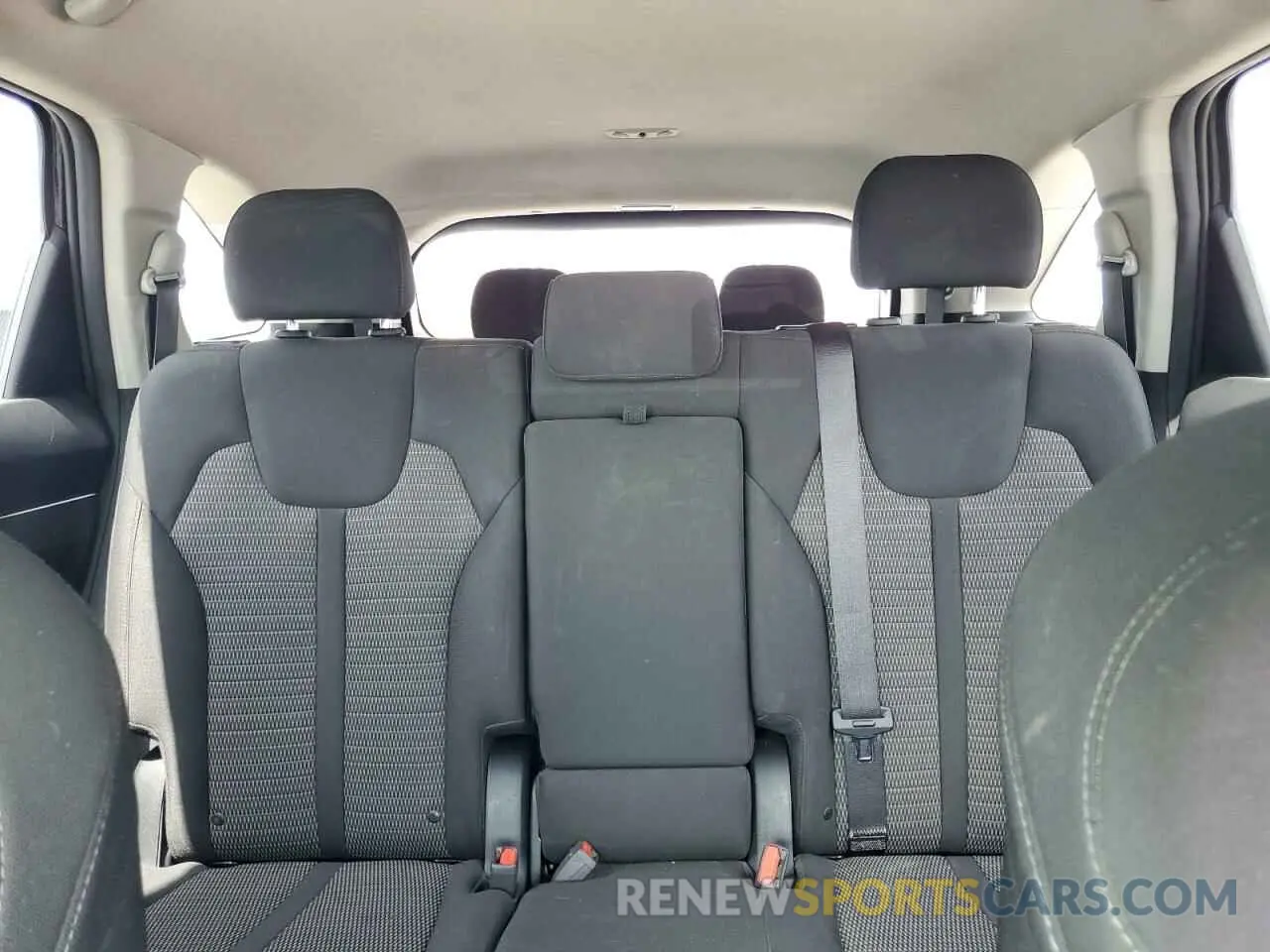 10 fotografías del automóvil dañado 5XYRG4LC5PG244912 KIA SORENTO 2023