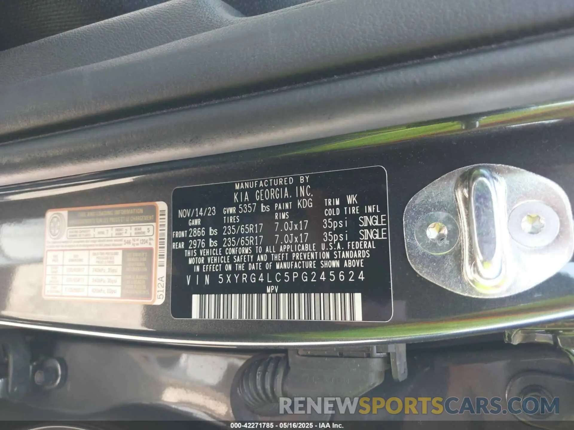 9 fotografías del automóvil dañado 5XYRG4LC5PG245624 KIA SORENTO 2023