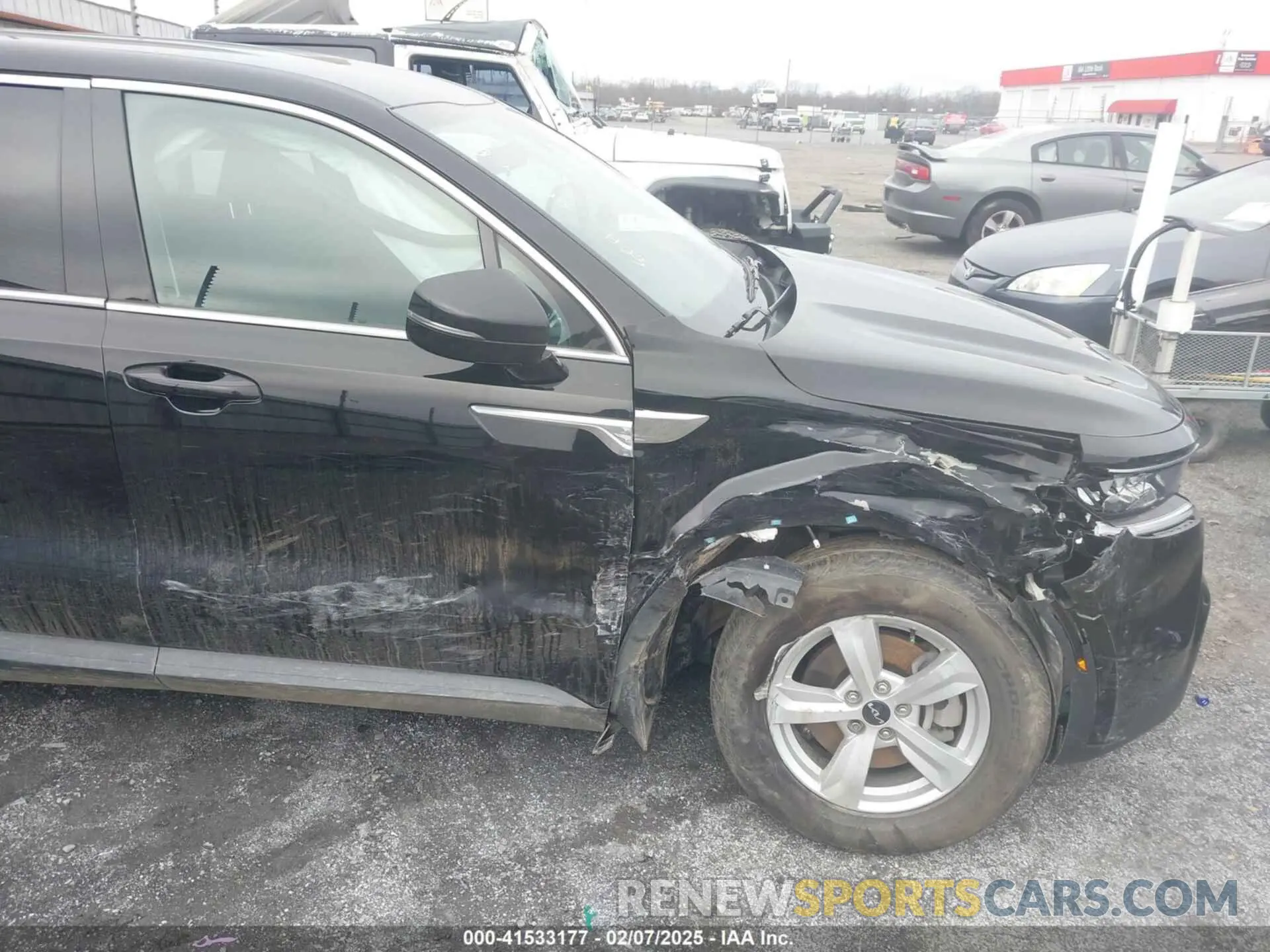 6 fotografías del automóvil dañado 5XYRG4LC9PG190174 KIA SORENTO 2023