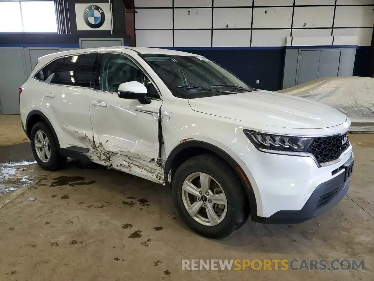 4 fotografías del automóvil dañado 5XYRGDLC0PG183341 KIA SORENTO 2023