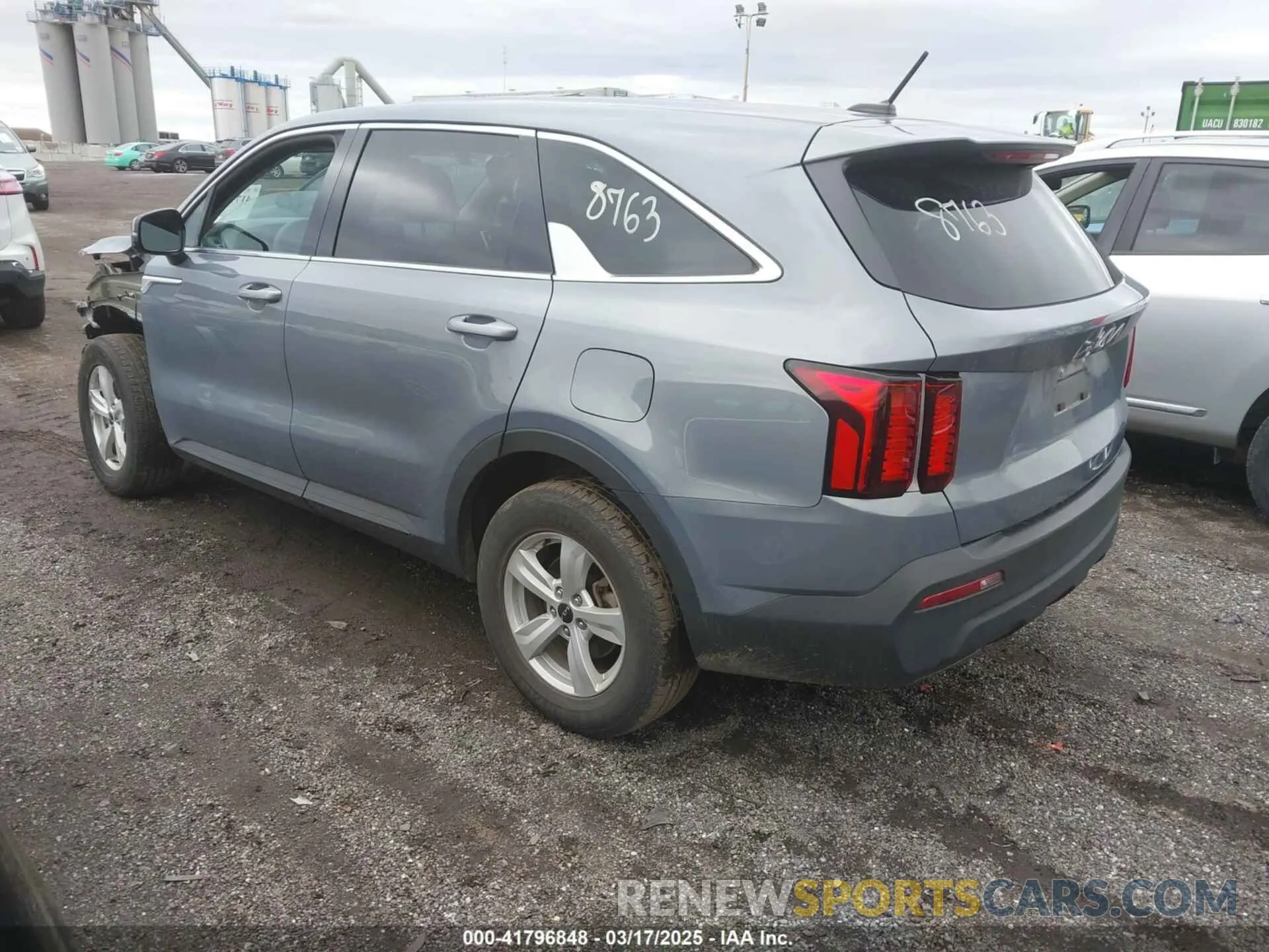 3 fotografías del automóvil dañado 5XYRGDLC1PG172140 KIA SORENTO 2023