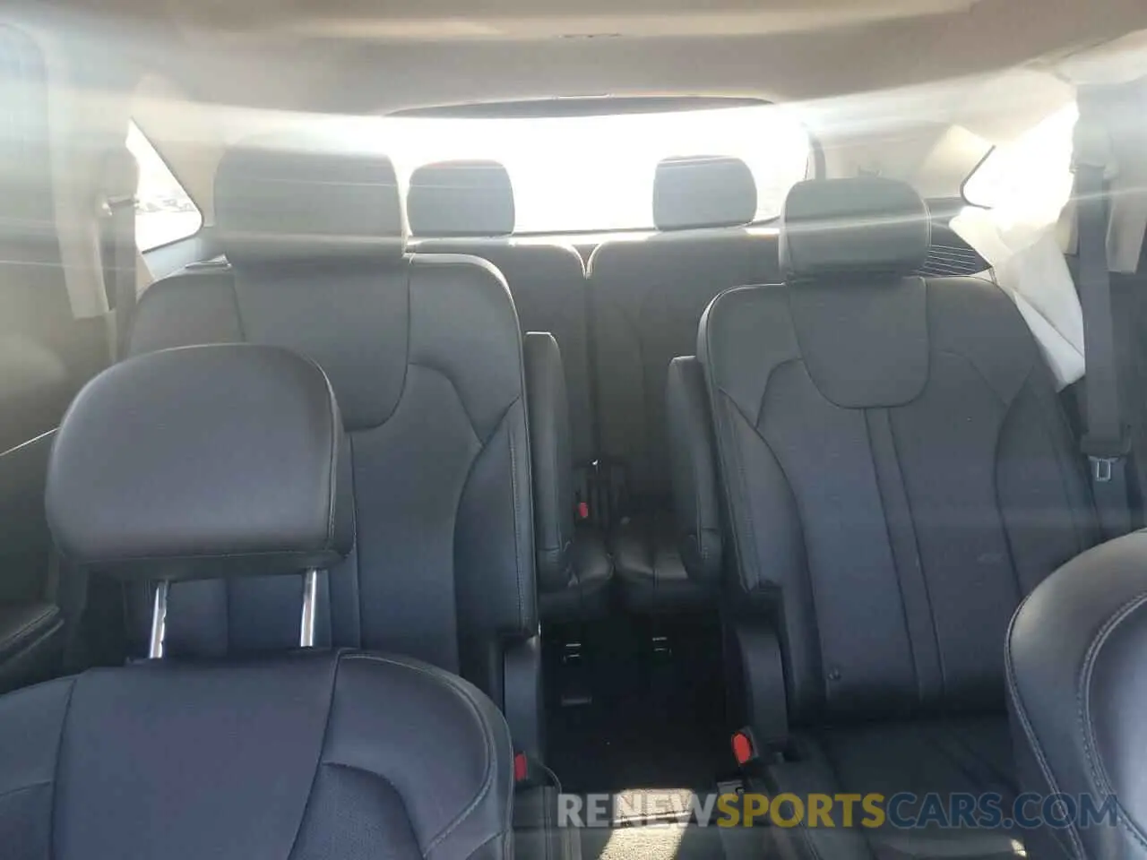 10 fotografías del automóvil dañado 5XYRH4LF0PG164585 KIA SORENTO 2023