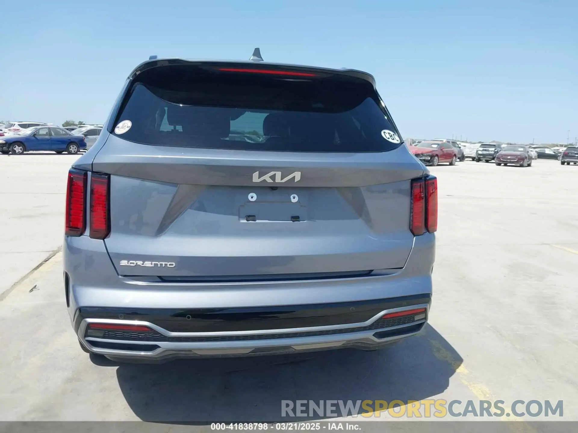 17 fotografías del automóvil dañado 5XYRH4LF4PG201251 KIA SORENTO 2023