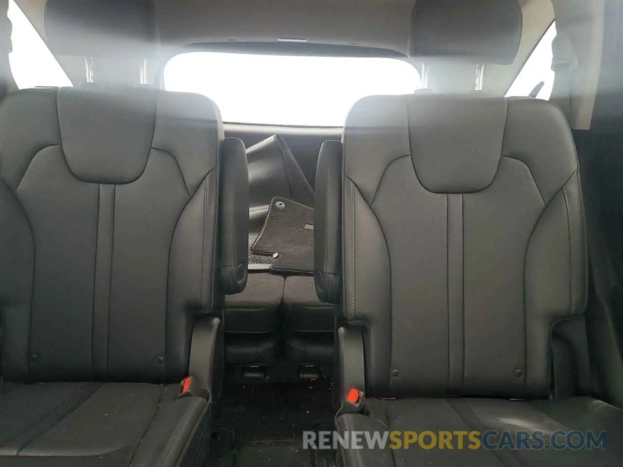10 fotografías del automóvil dañado 5XYRH4LF5PG202442 KIA SORENTO 2023