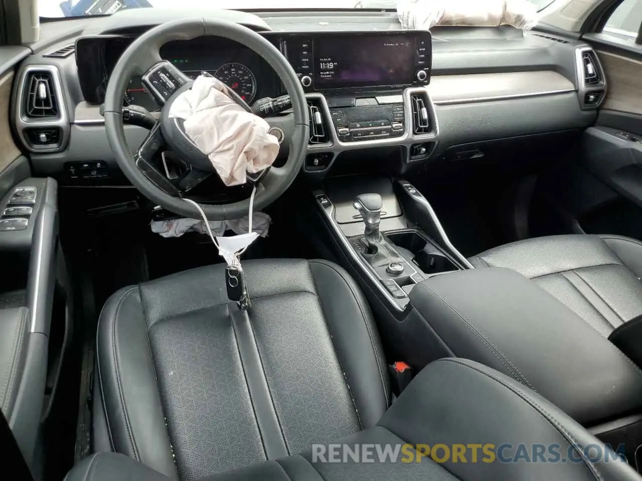 8 fotografías del automóvil dañado 5XYRH4LF5PG202442 KIA SORENTO 2023