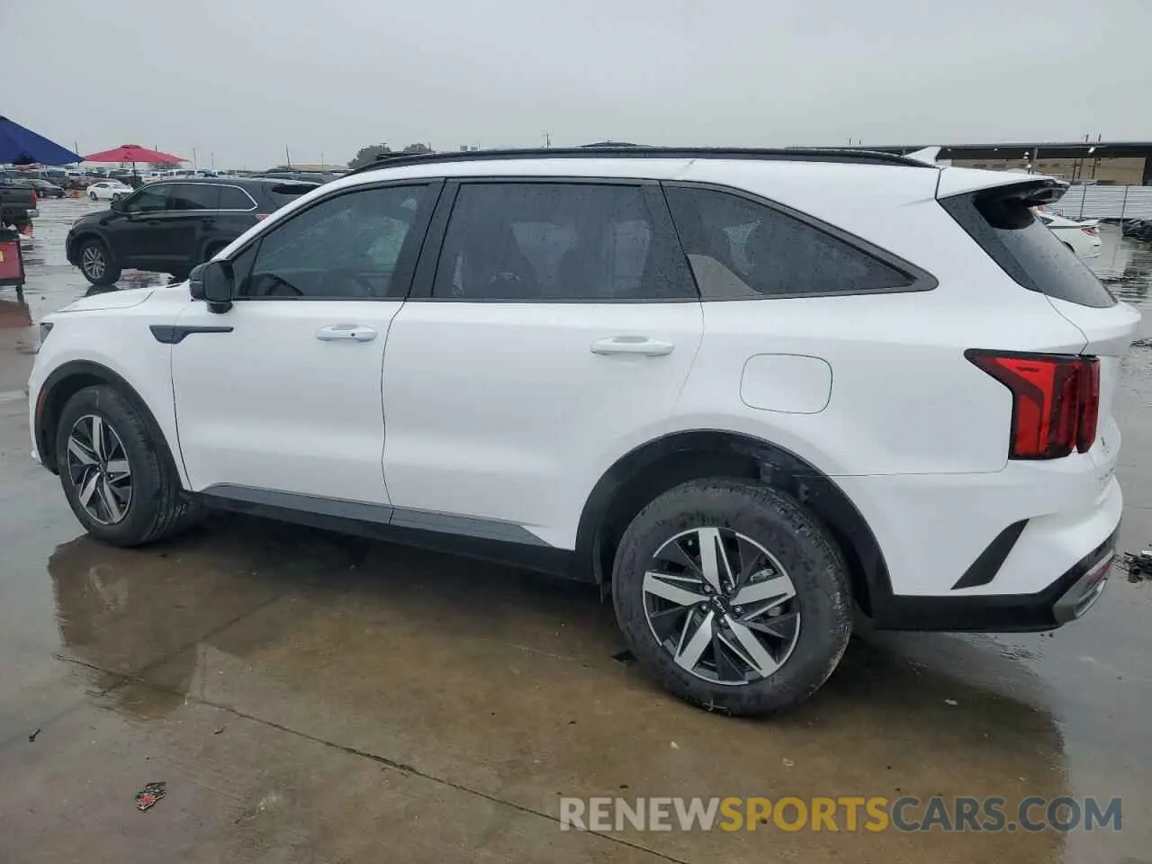 2 fotografías del automóvil dañado 5XYRH4LF5PG240060 KIA SORENTO 2023