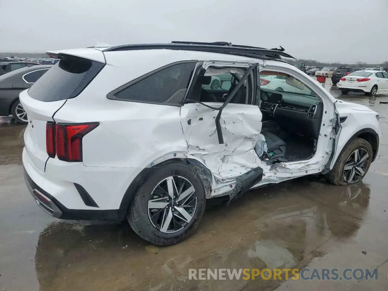 3 fotografías del automóvil dañado 5XYRH4LF5PG240060 KIA SORENTO 2023