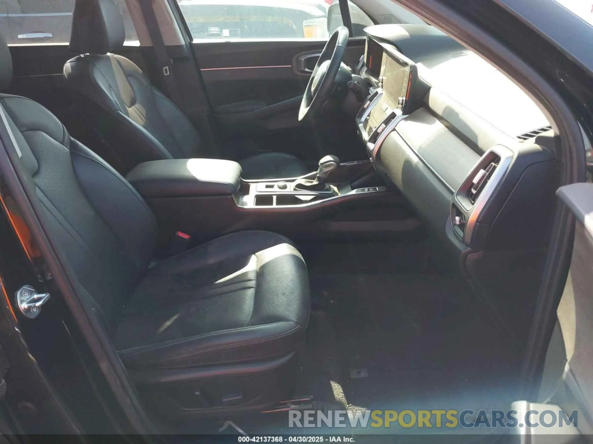 5 fotografías del automóvil dañado 5XYRH4LF7PG238231 KIA SORENTO 2023
