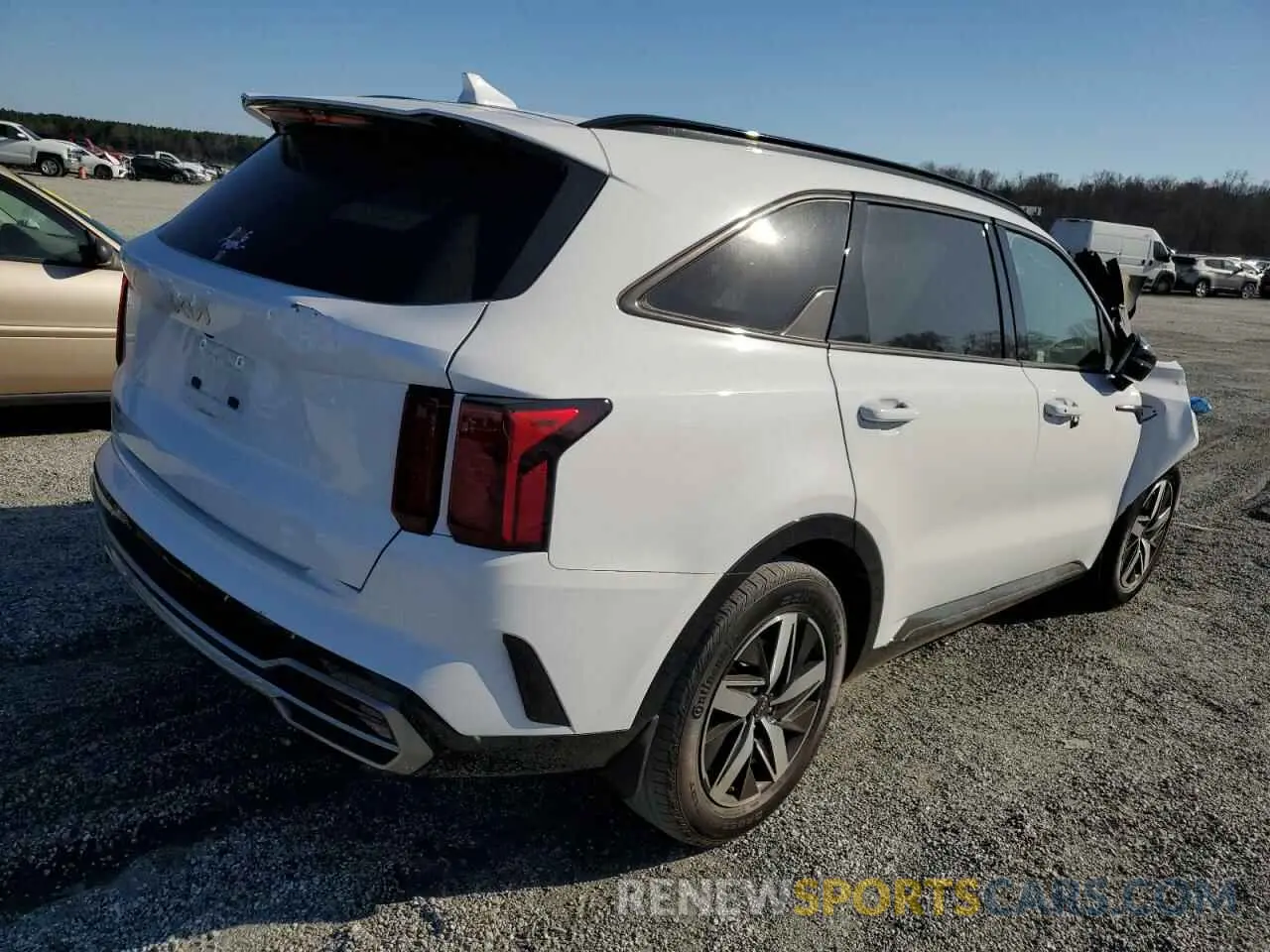 3 fotografías del automóvil dañado 5XYRH4LFXPG180681 KIA SORENTO 2023