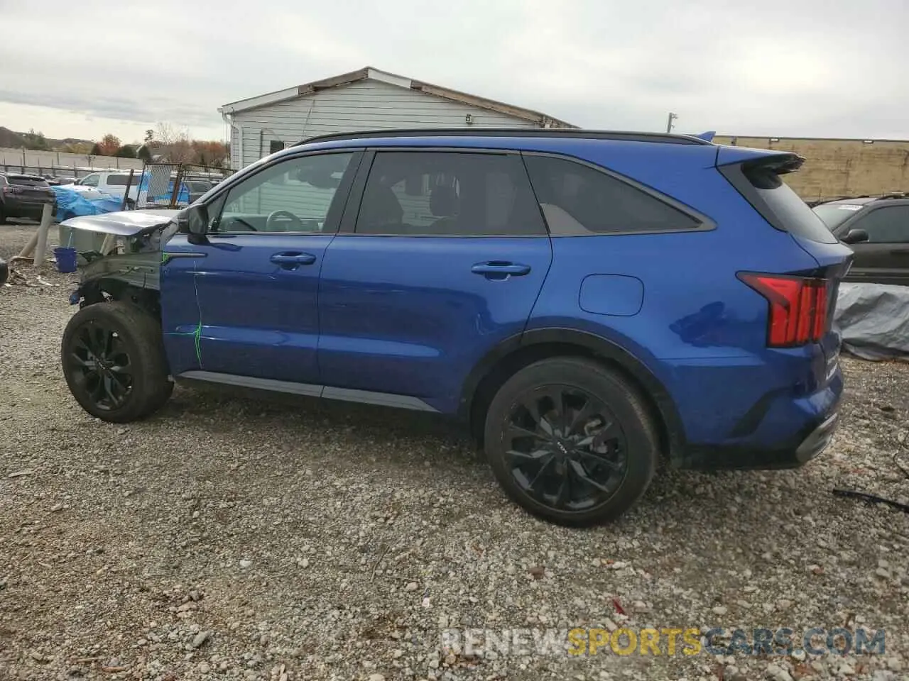 2 fotografías del automóvil dañado 5XYRK4LF0PG216489 KIA SORENTO 2023