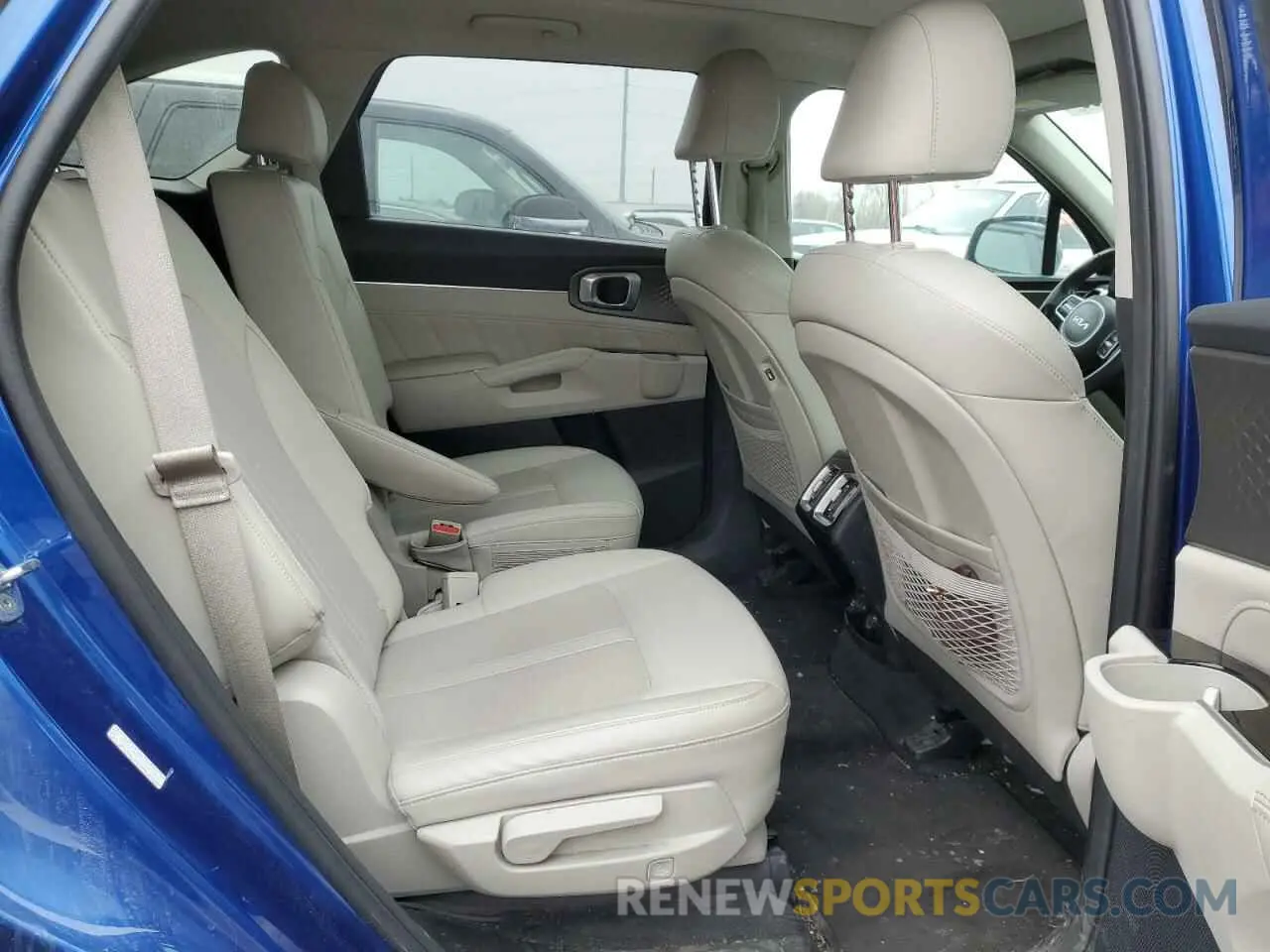 11 fotografías del automóvil dañado 5XYRK4LF7PG172345 KIA SORENTO 2023