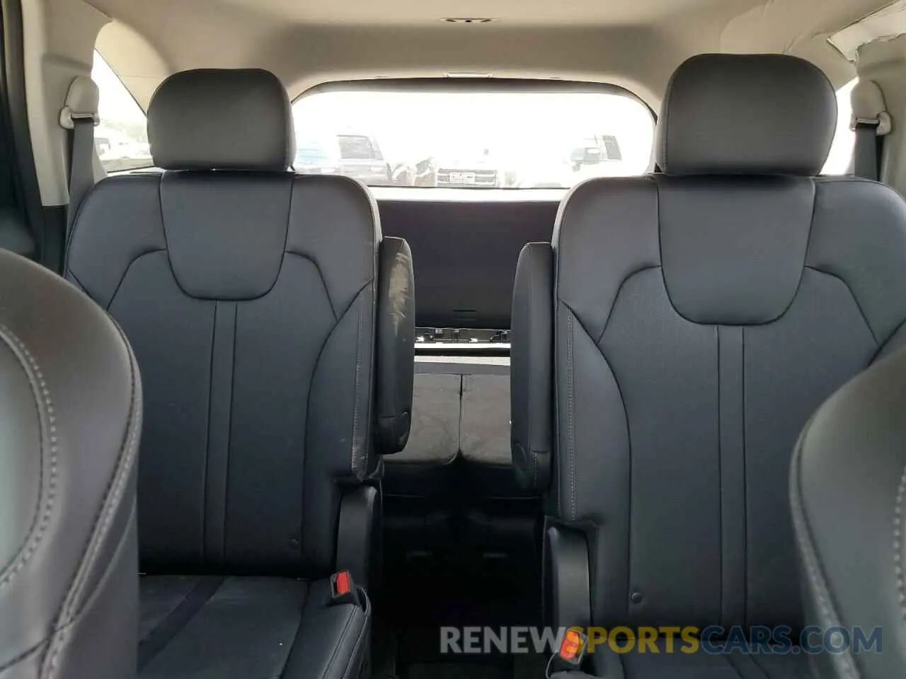 10 fotografías del automóvil dañado 5XYRK4LF7PG190506 KIA SORENTO 2023