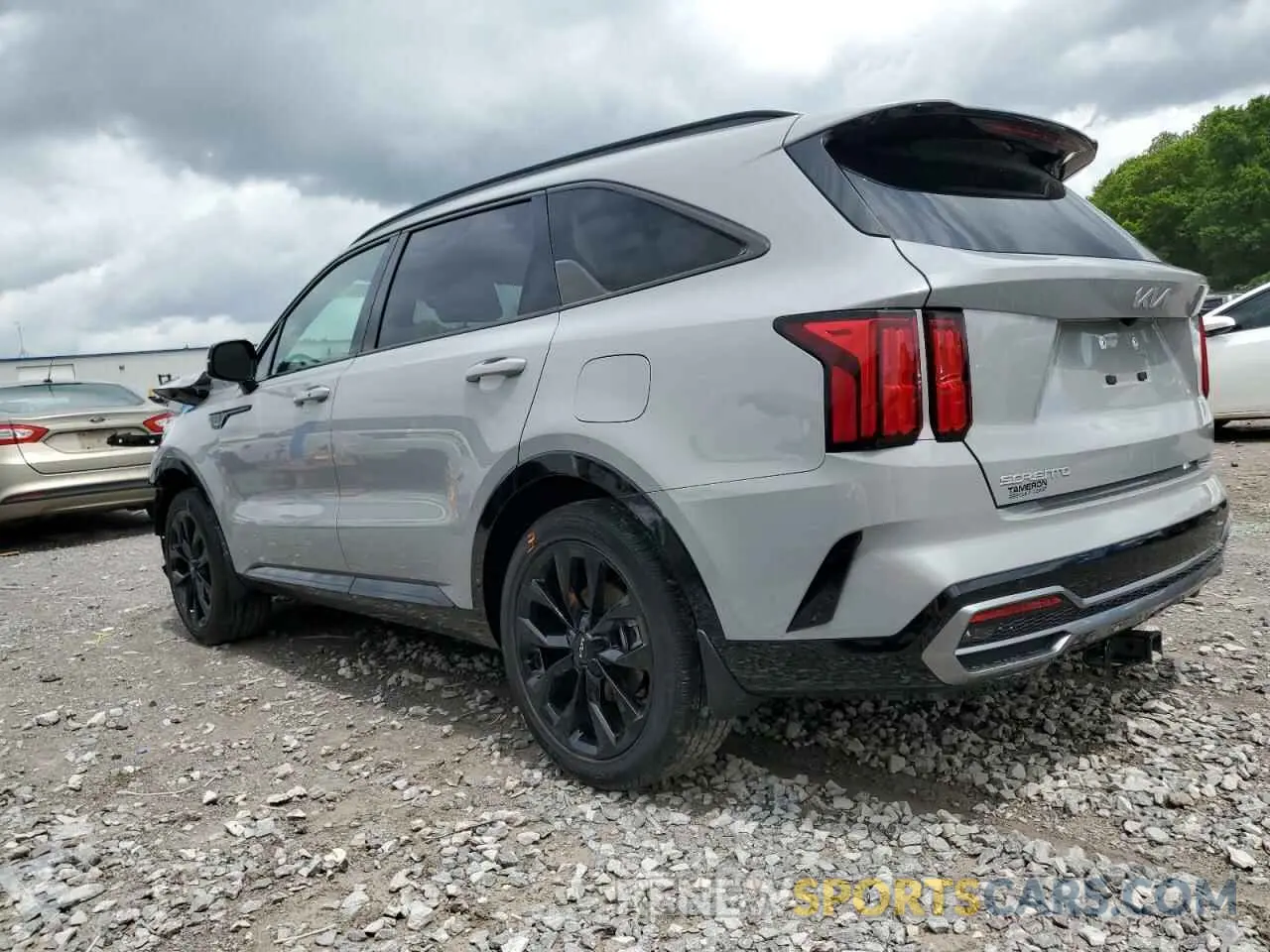 2 fotografías del automóvil dañado 5XYRK4LF8PG245836 KIA SORENTO 2023