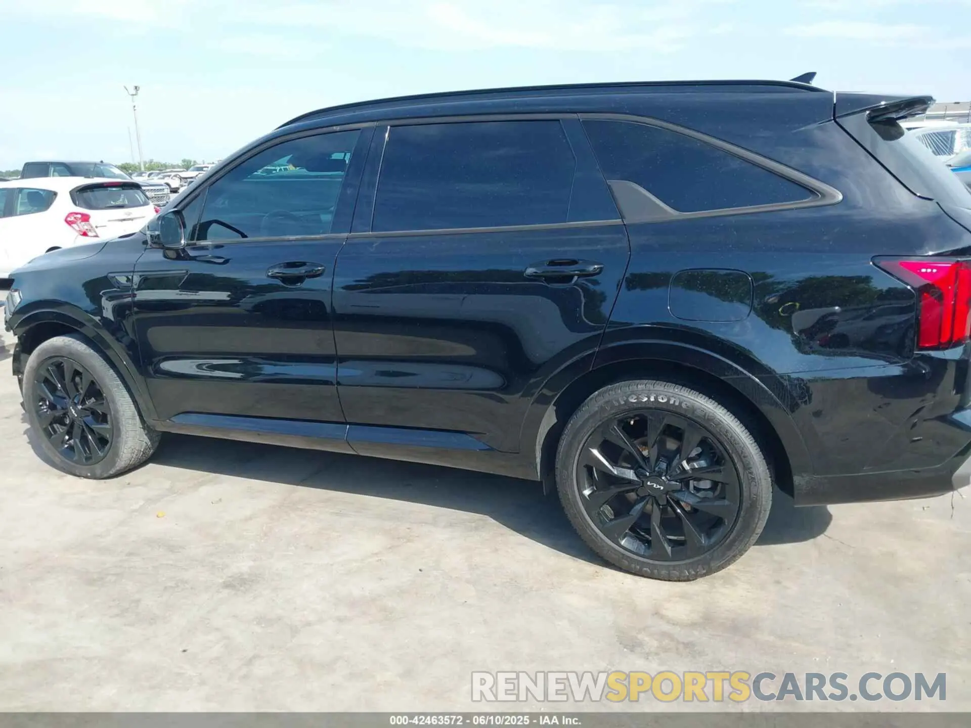 15 fotografías del automóvil dañado 5XYRK4LFXPG202339 KIA SORENTO 2023