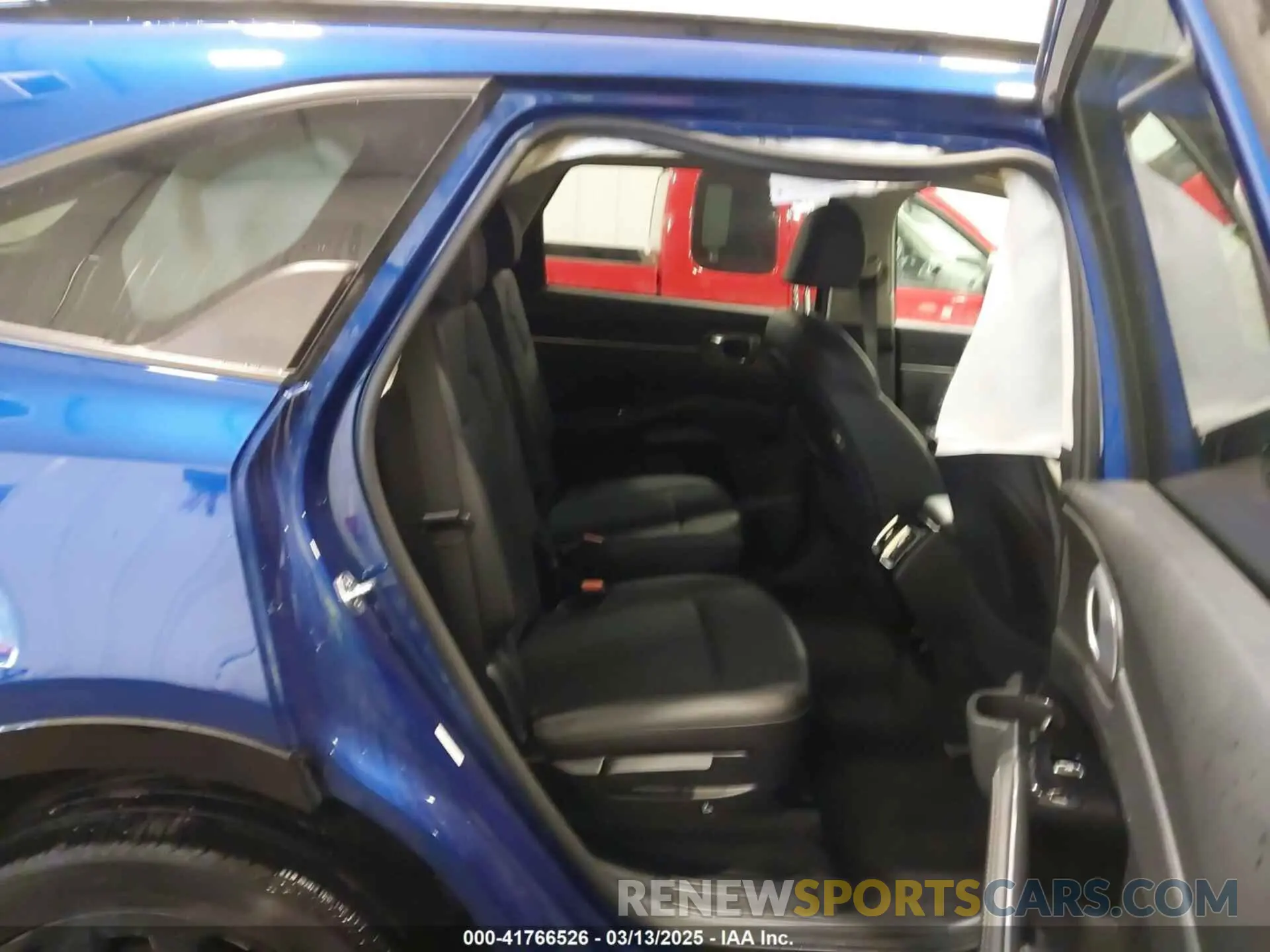 8 fotografías del automóvil dañado 5XYRKDLF0PG197622 KIA SORENTO 2023