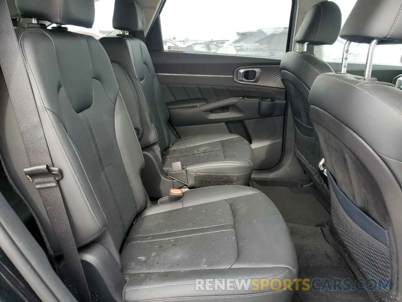 11 fotografías del automóvil dañado 5XYRKDLF0PG238055 KIA SORENTO 2023