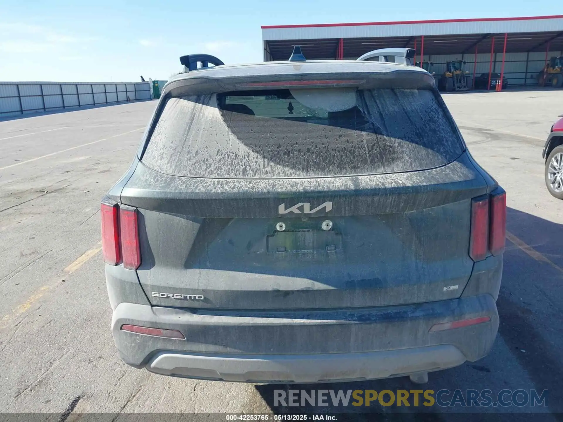 16 fotografías del automóvil dañado 5XYRKDLF3PG170608 KIA SORENTO 2023